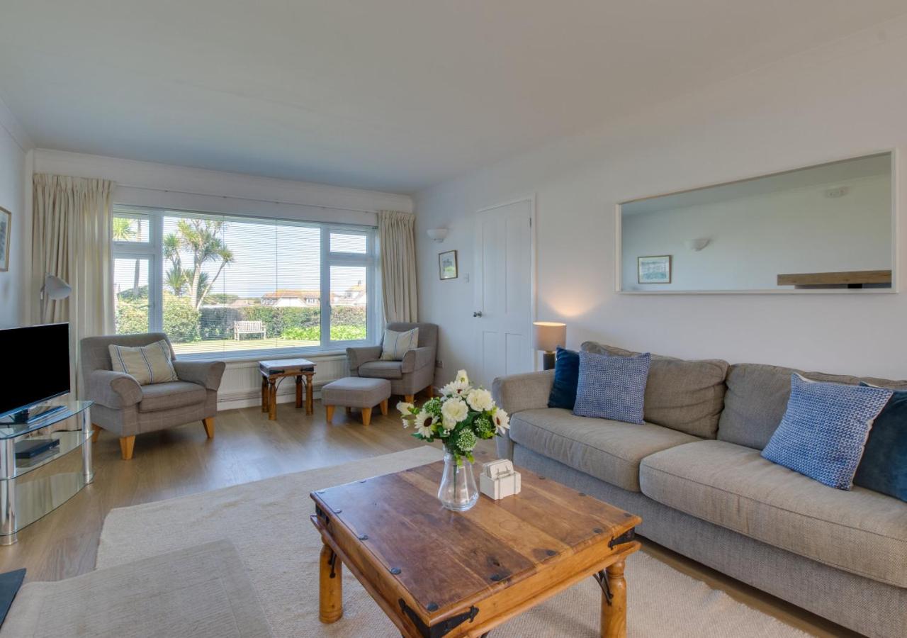4 Bed in Padstow oc-p00425