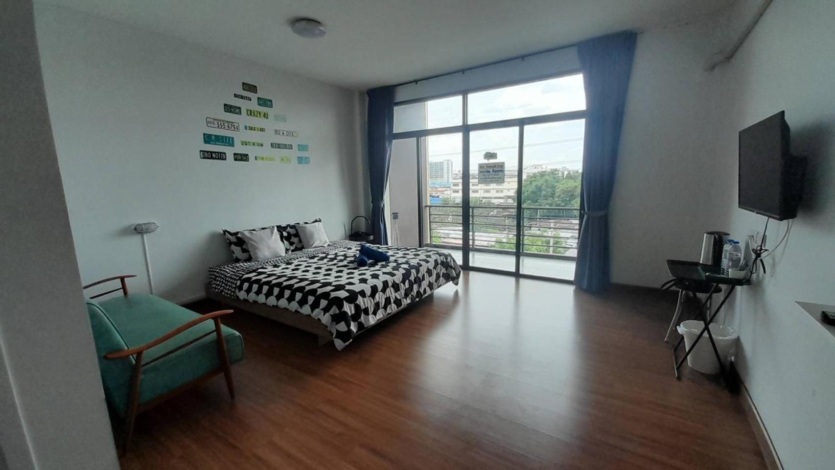 HOMEY-Sleepy Don Mueang Airport Hostel