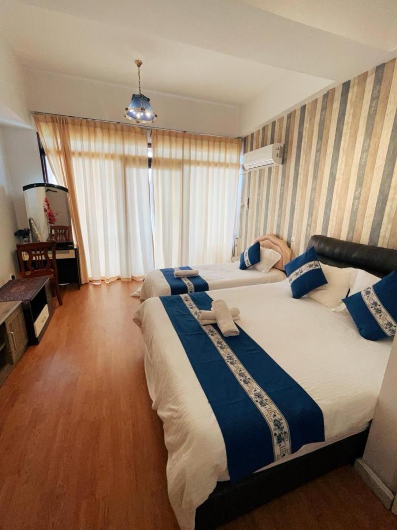 Level 10 Riverbank suites 2BR RiverView photo 3
