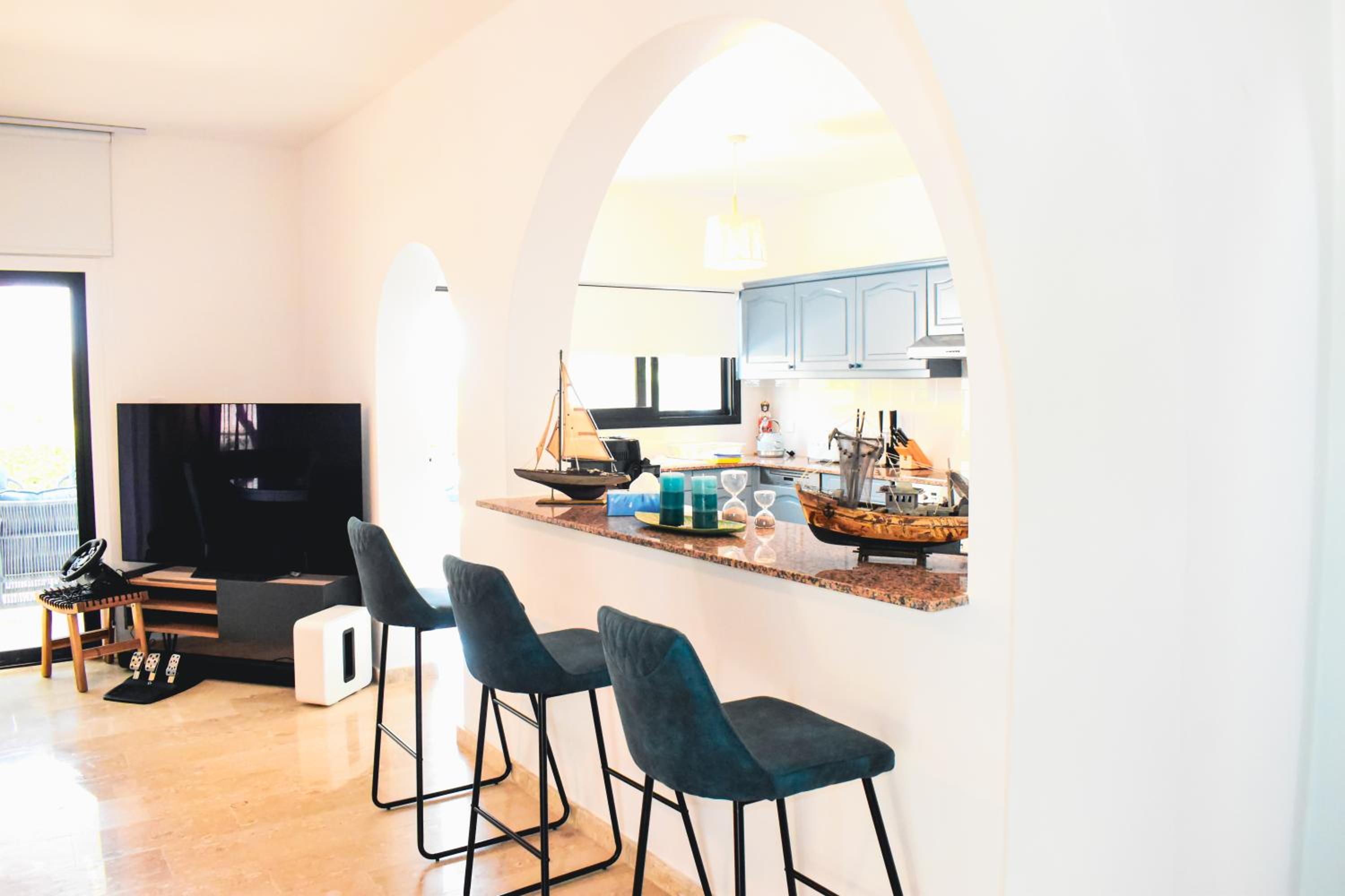 VILLA MYKONOS