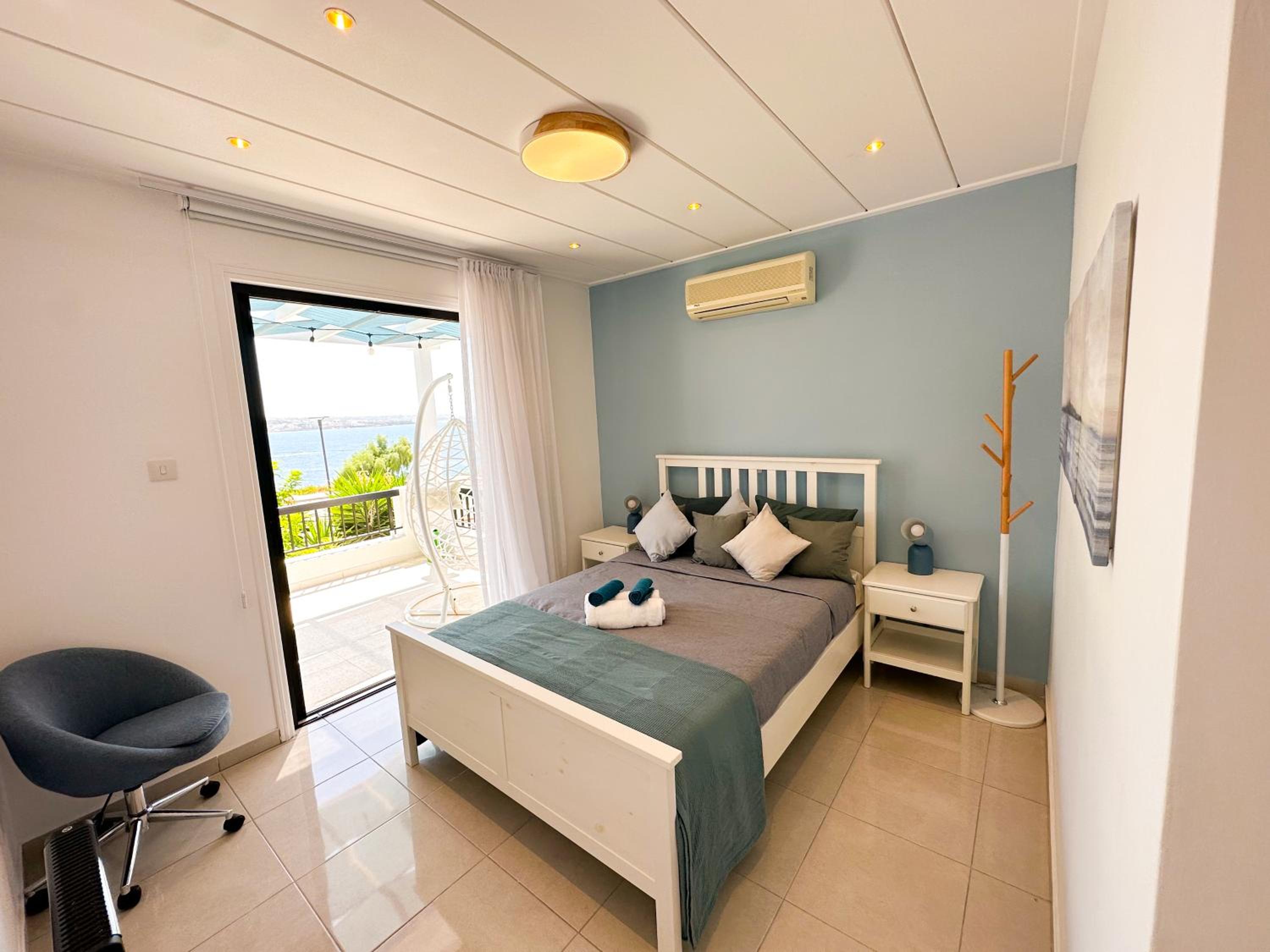 VILLA MYKONOS