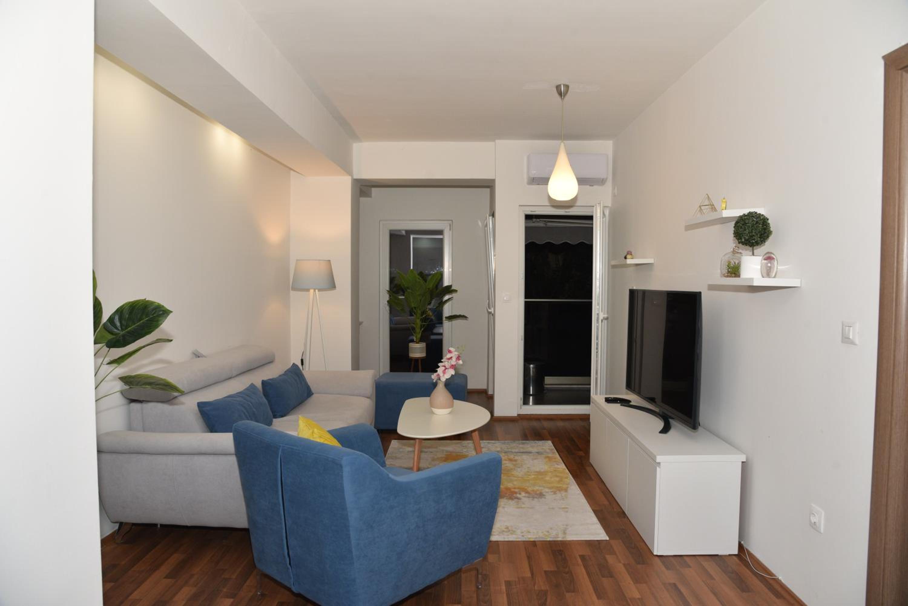 Boda Apartments