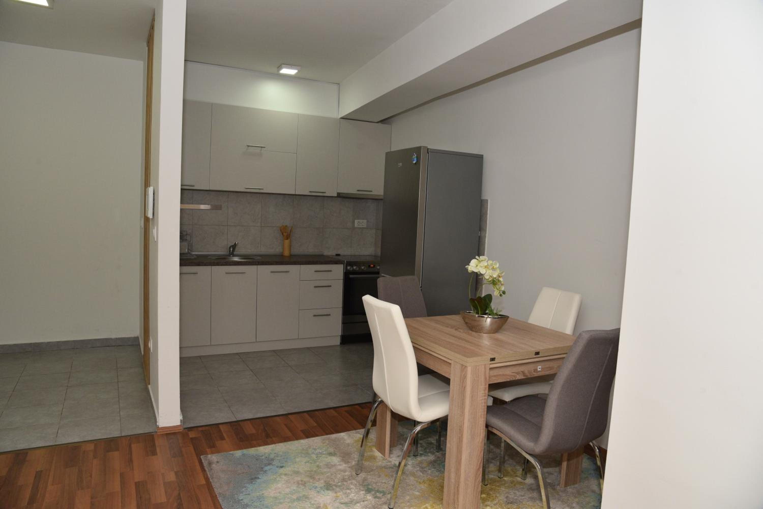 Boda Apartments