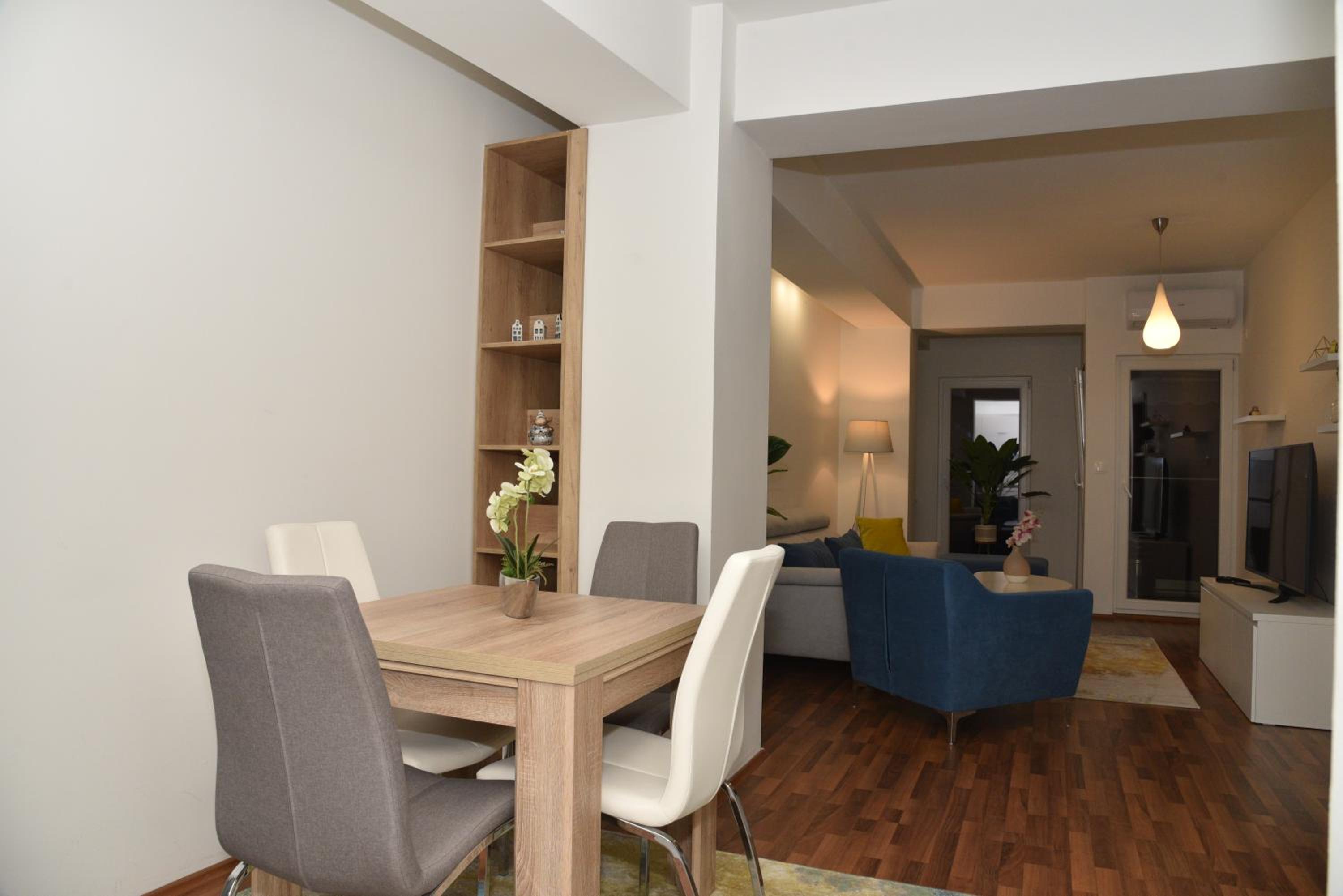 Boda Apartments