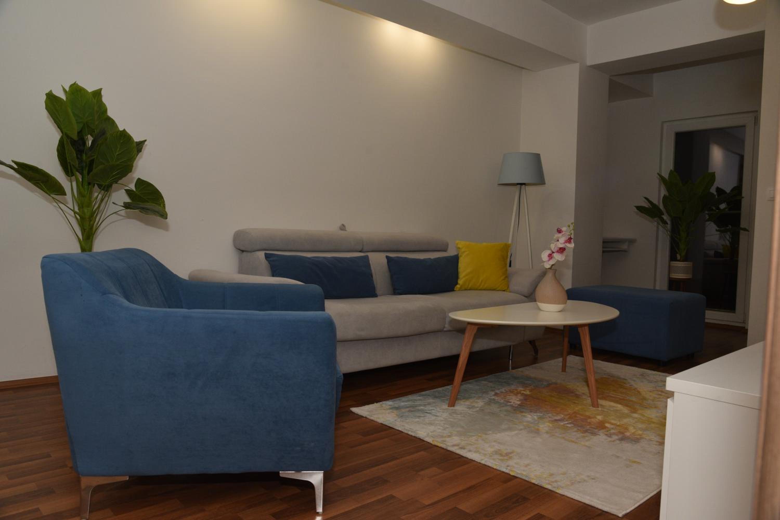Boda Apartments