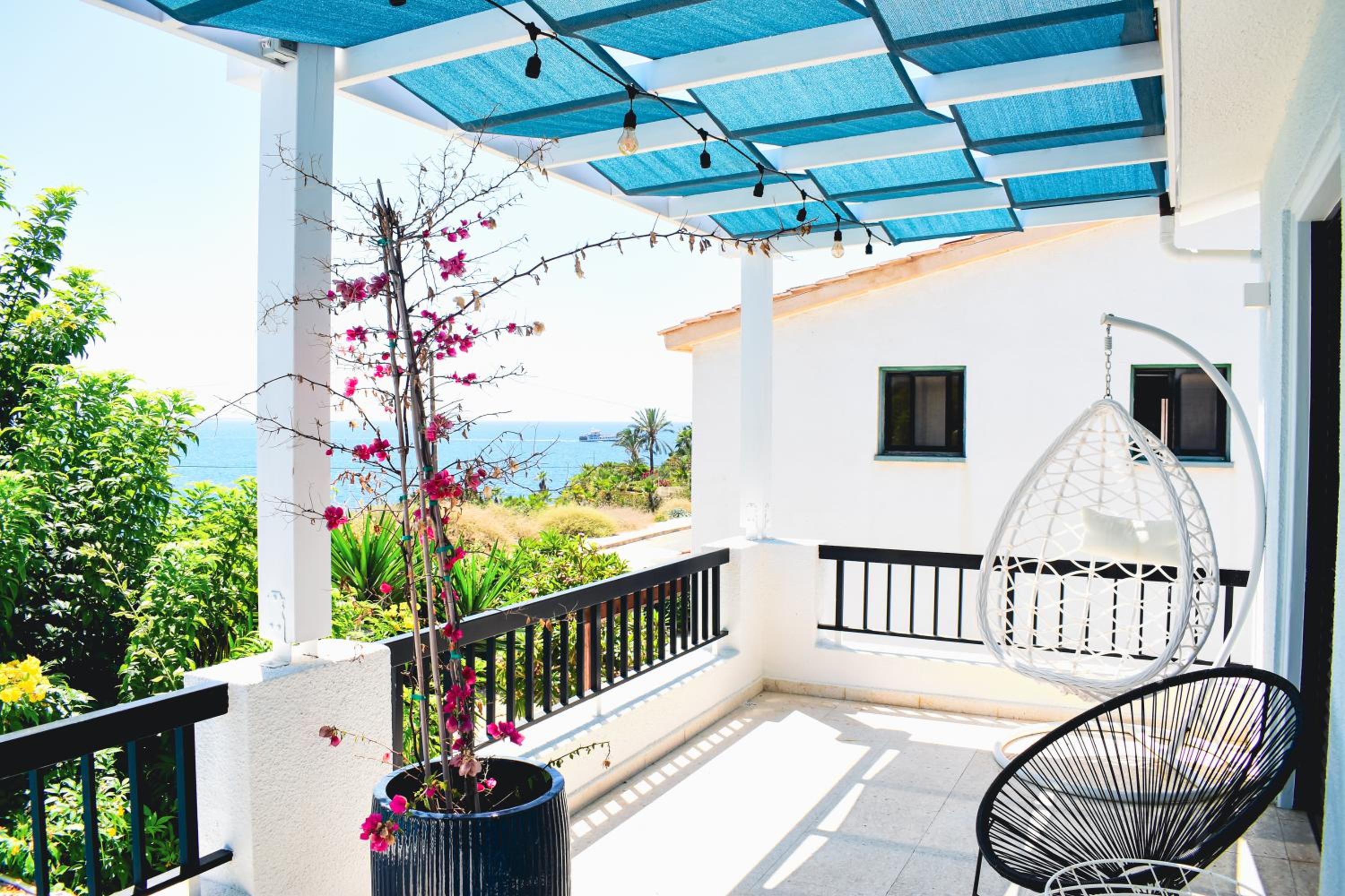 VILLA MYKONOS