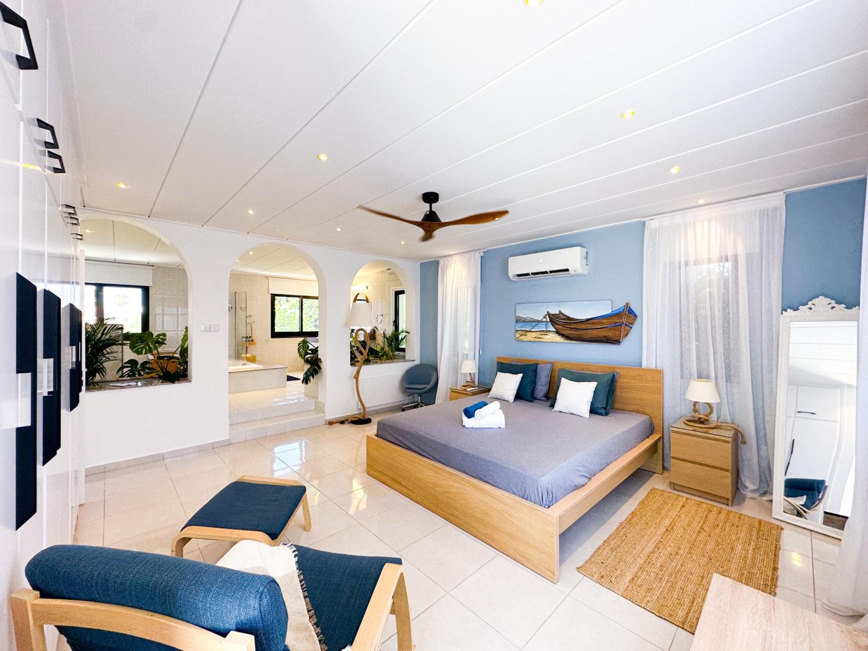 VILLA MYKONOS