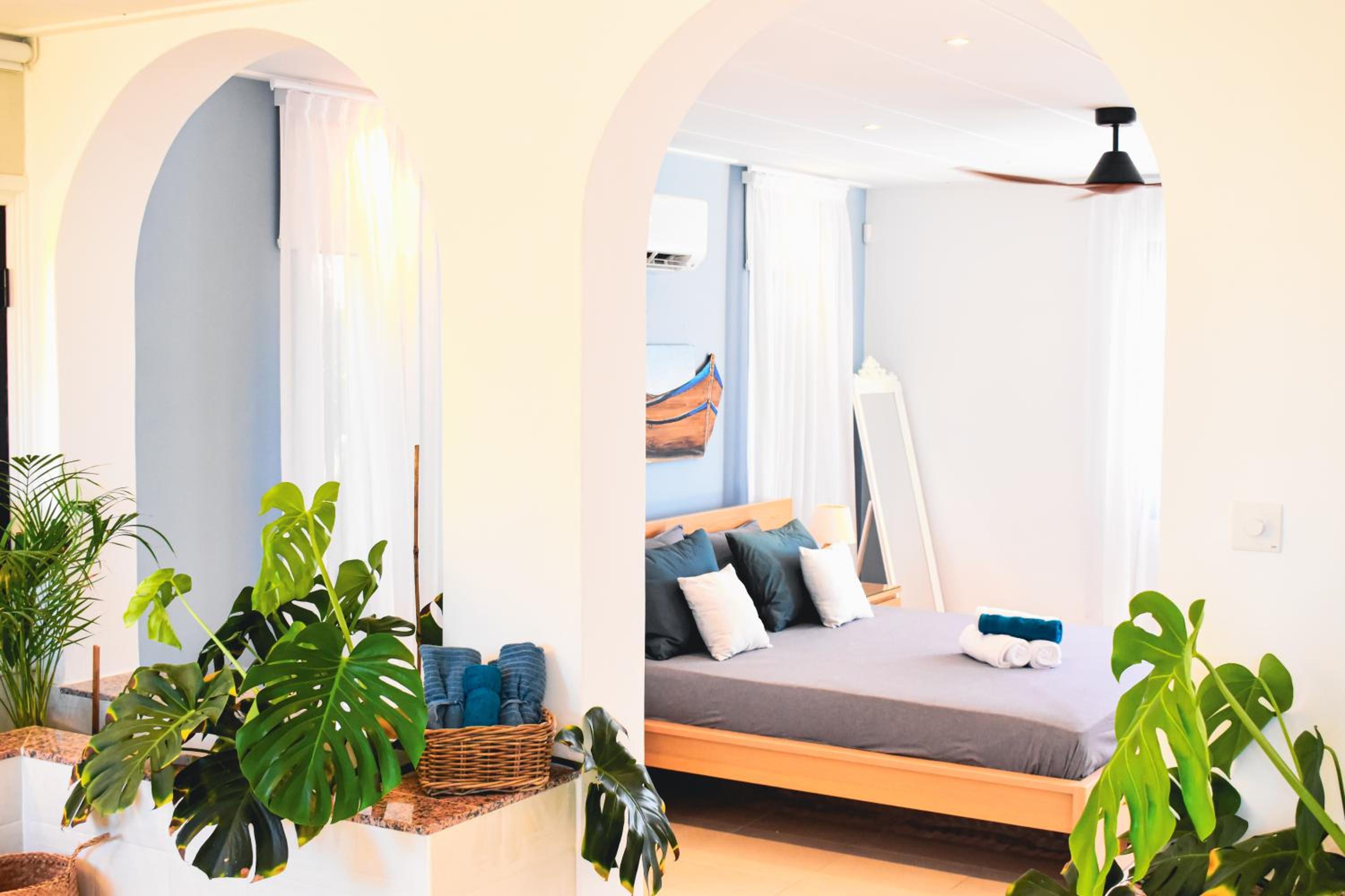 VILLA MYKONOS