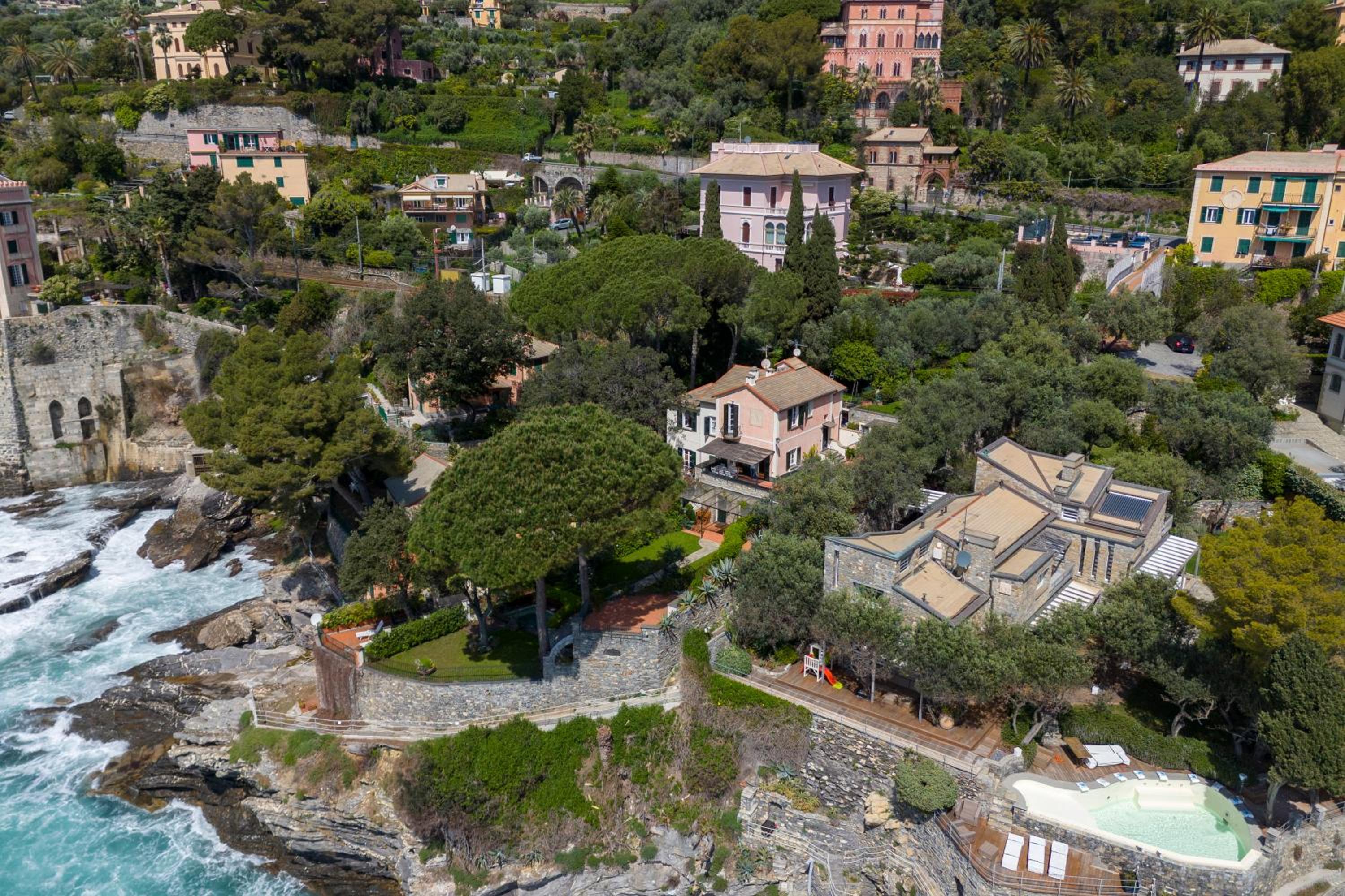 Wonderful Villa In Mulinetti view 5