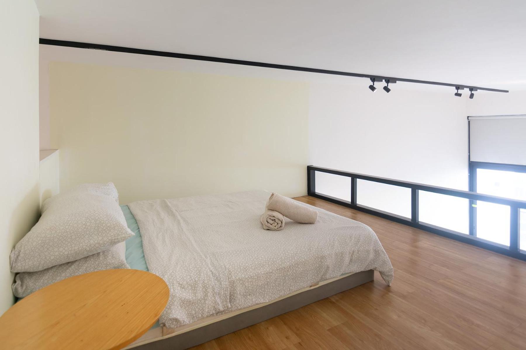 A Lovely High-Floor Loft at EST Brickfields