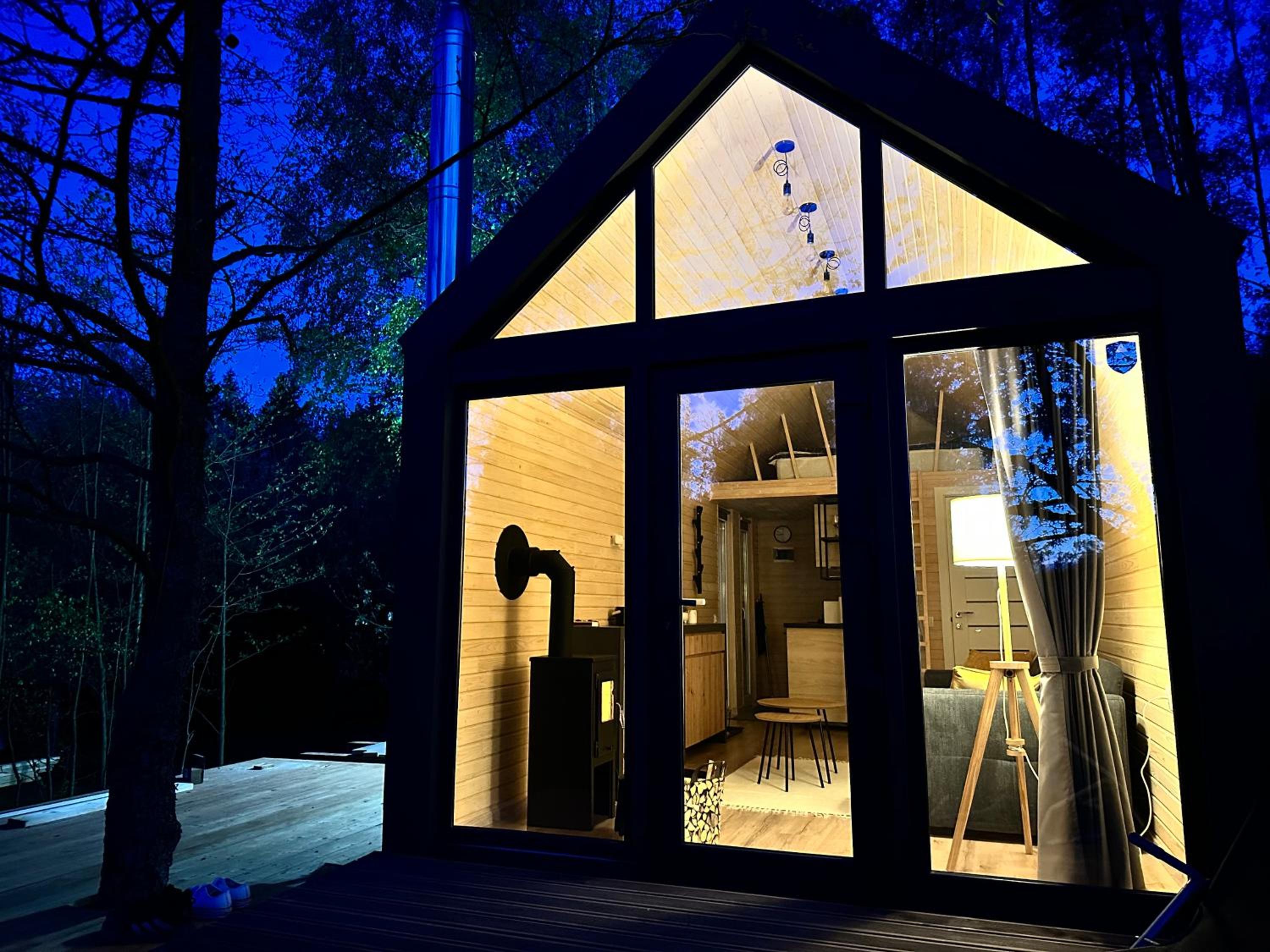 Zbrusu nový luxusní Tiny House kousek od Moravského krasu
