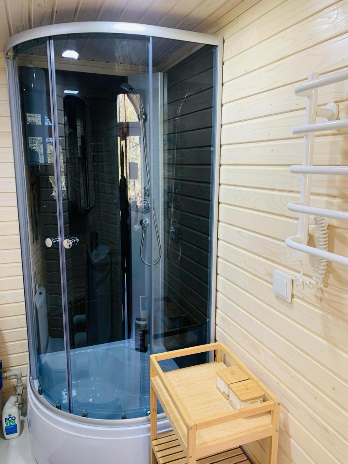 Zbrusu nový luxusní Tiny House kousek od Moravského krasu