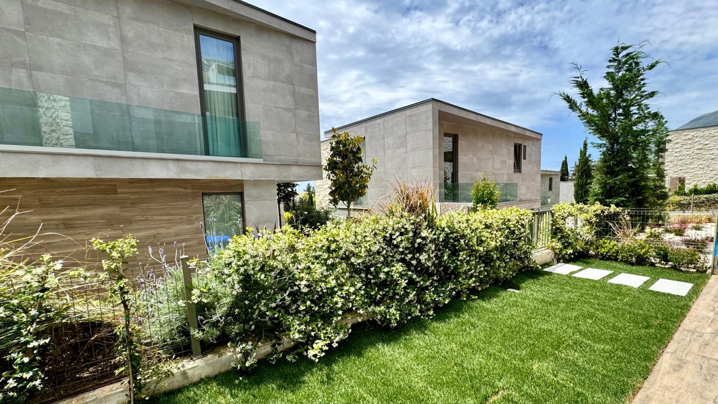 Spring Villa Olea Residence Drimades