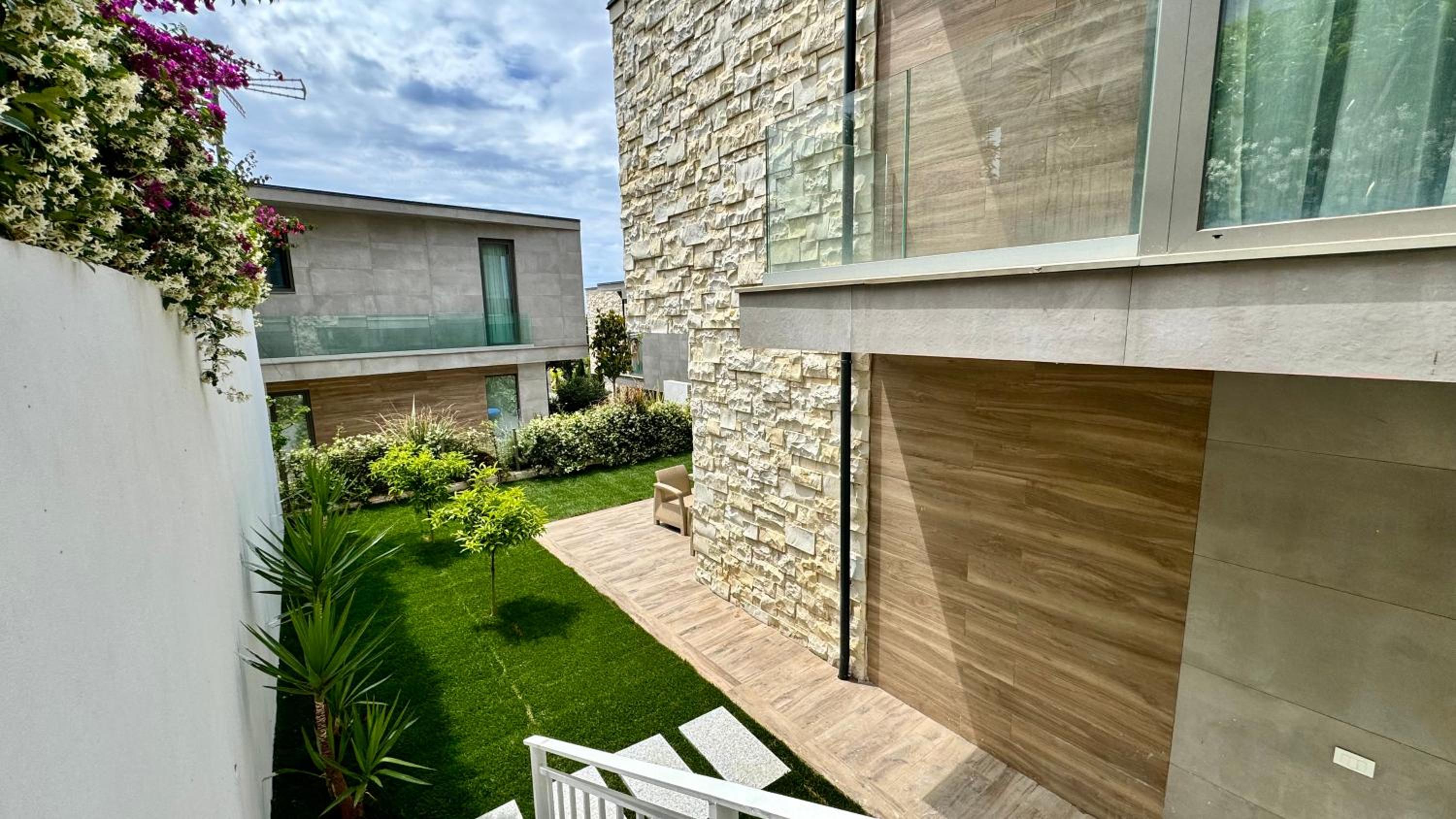 Spring Villa Olea Residence Drimades