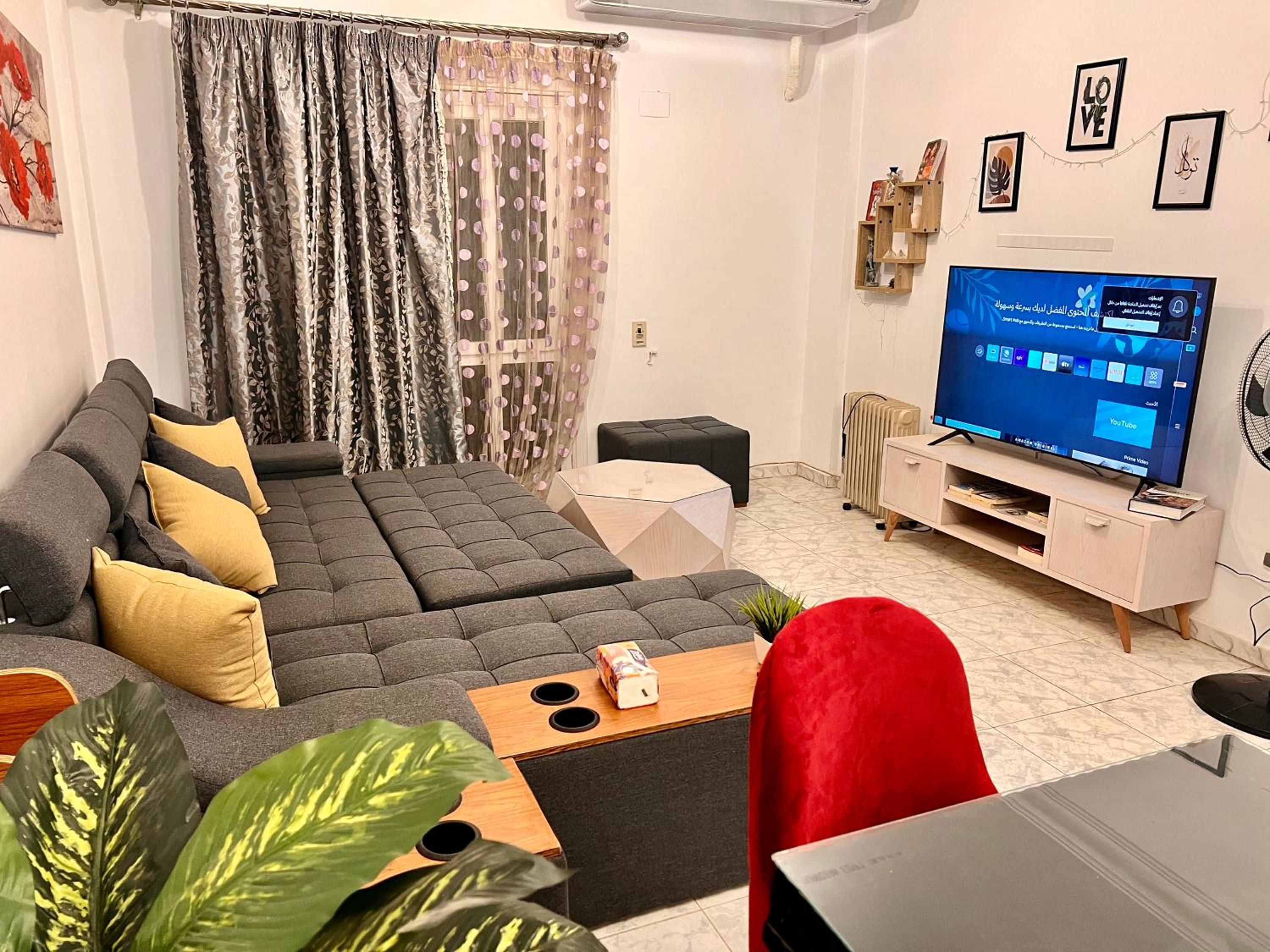 Beautiful cozy house in zayed
