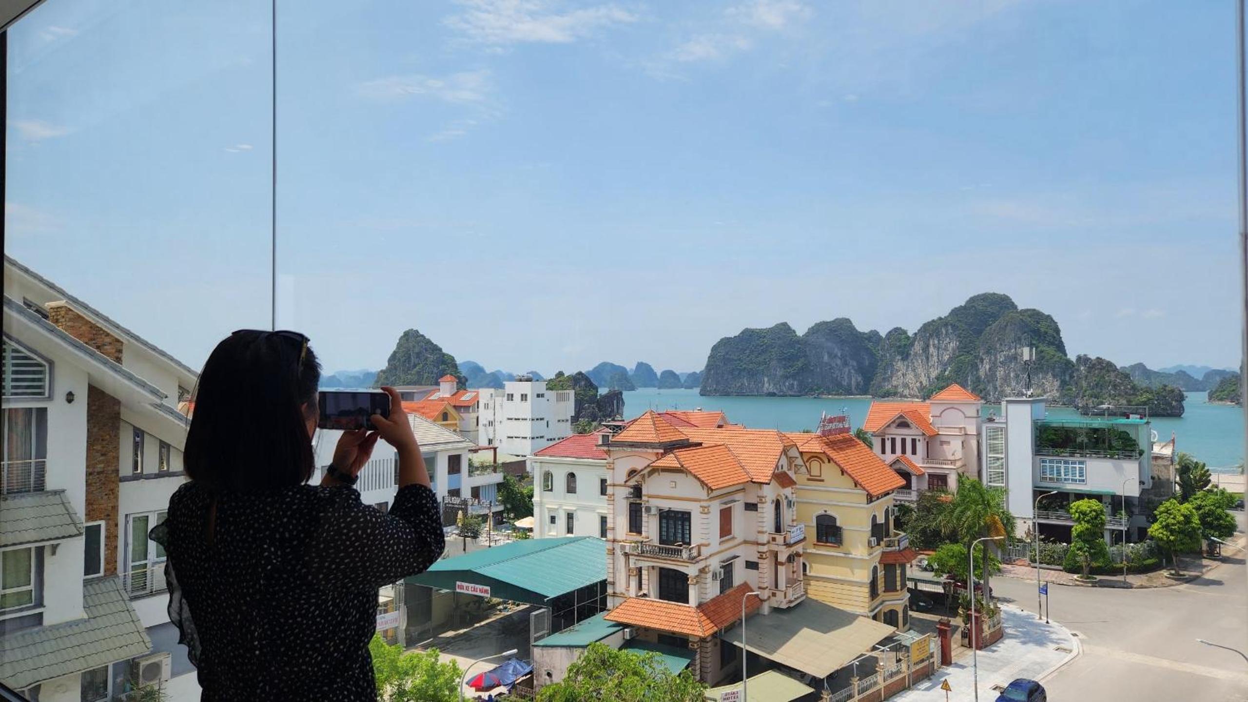 T buiding homestay view 2