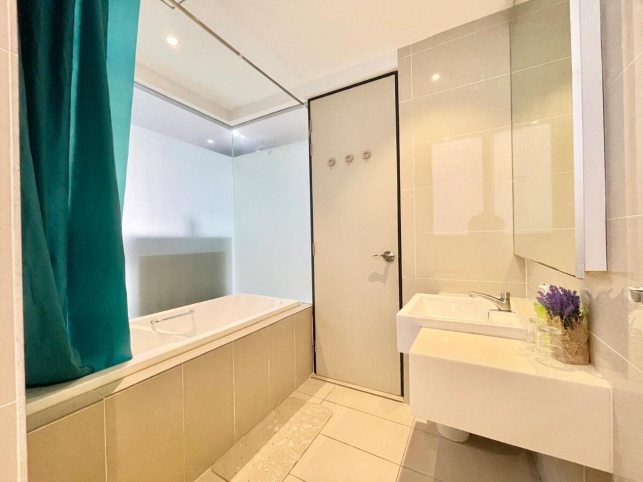 KL Gateway Residences