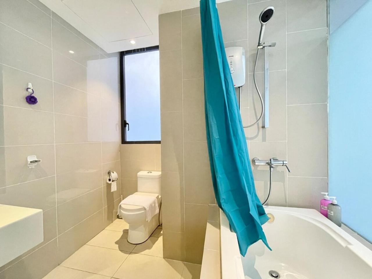 KL Gateway Residences