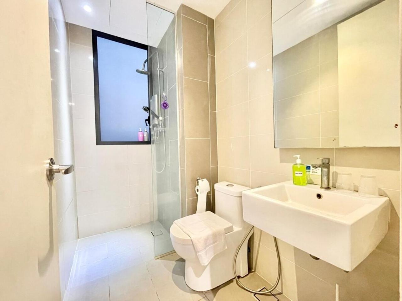 KL Gateway Residences
