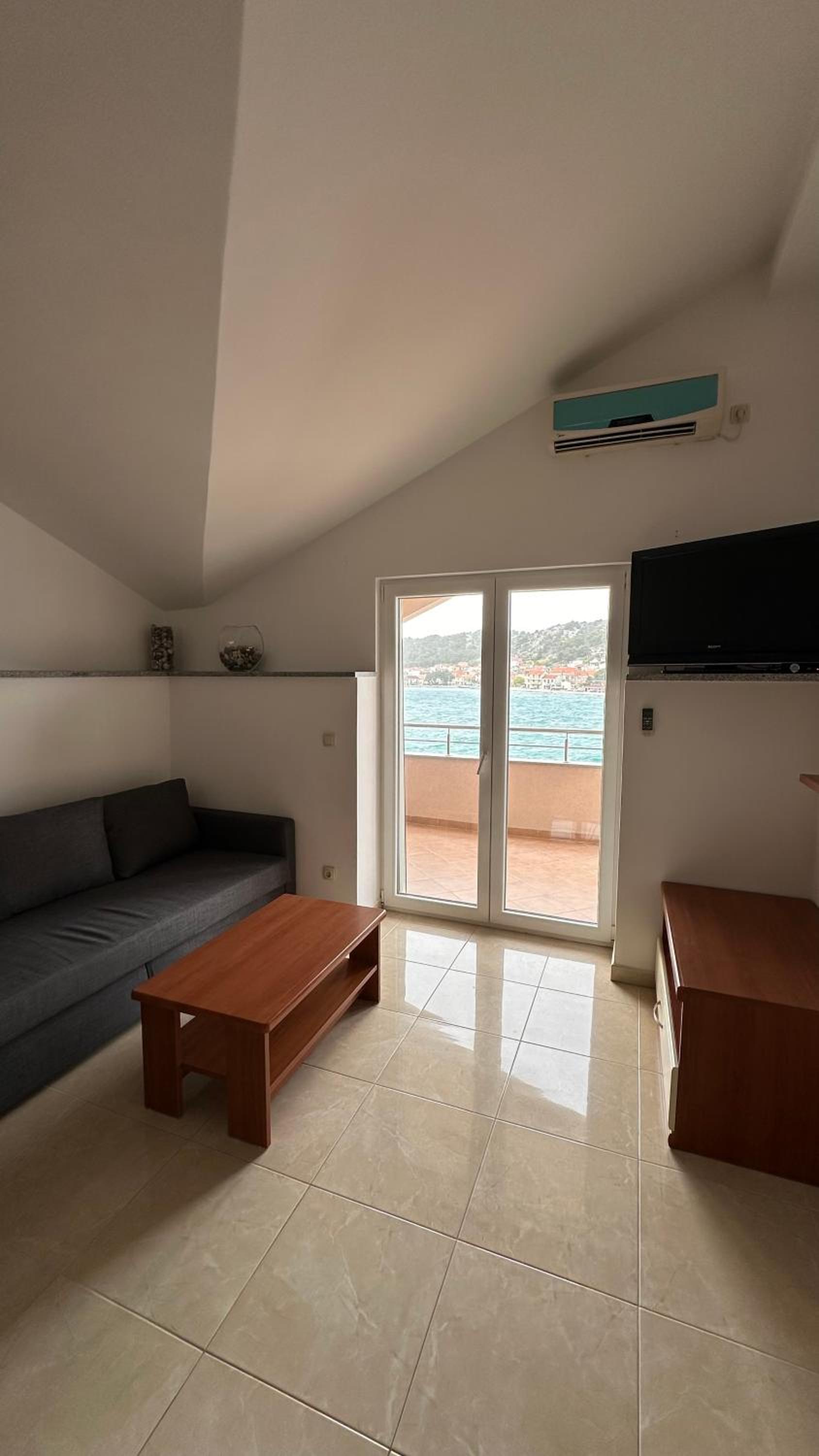 APARTMAN 3 Istočna Gomilica photo 4
