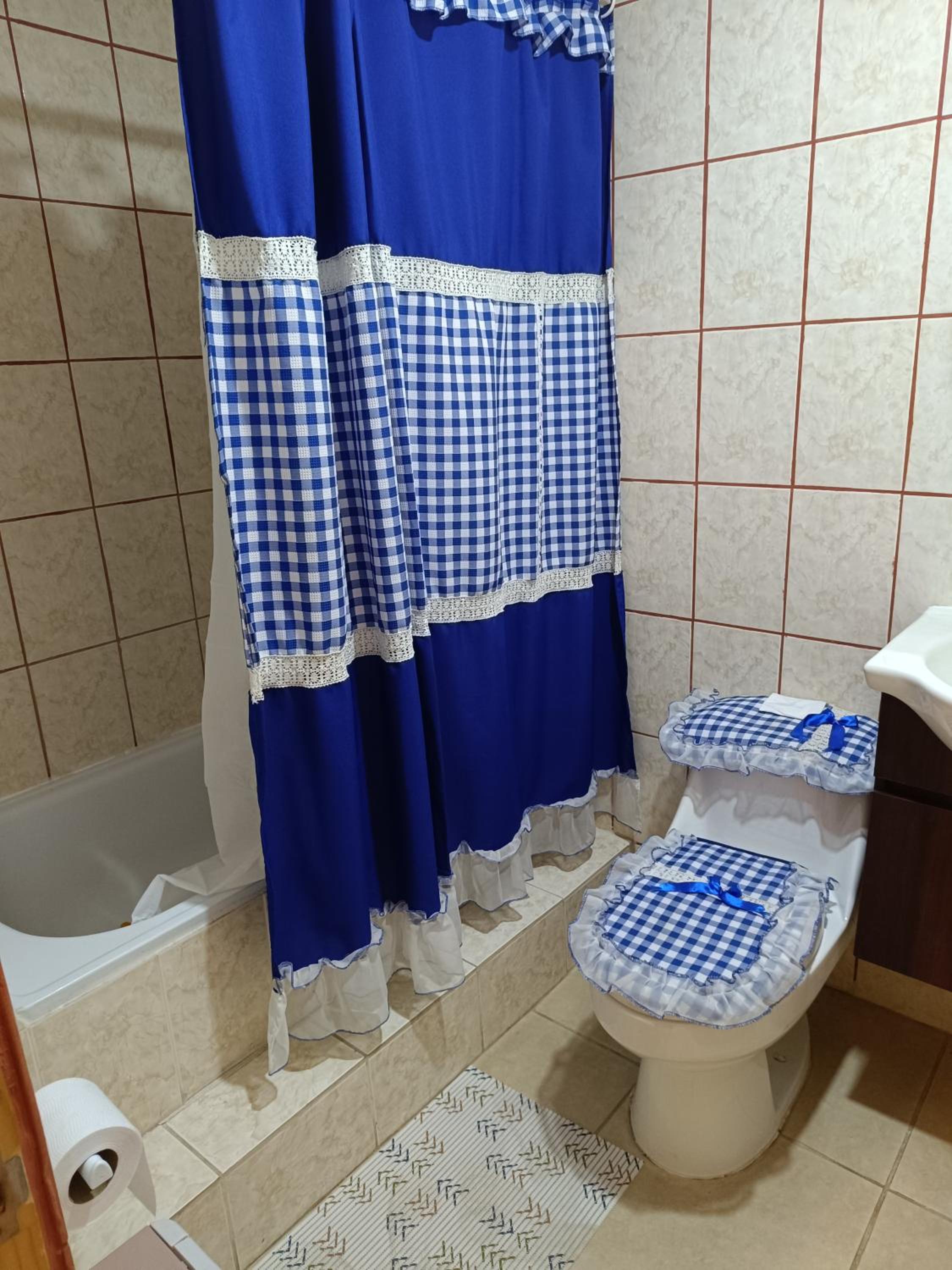 Hostal El Tatio, habitación con baño privado