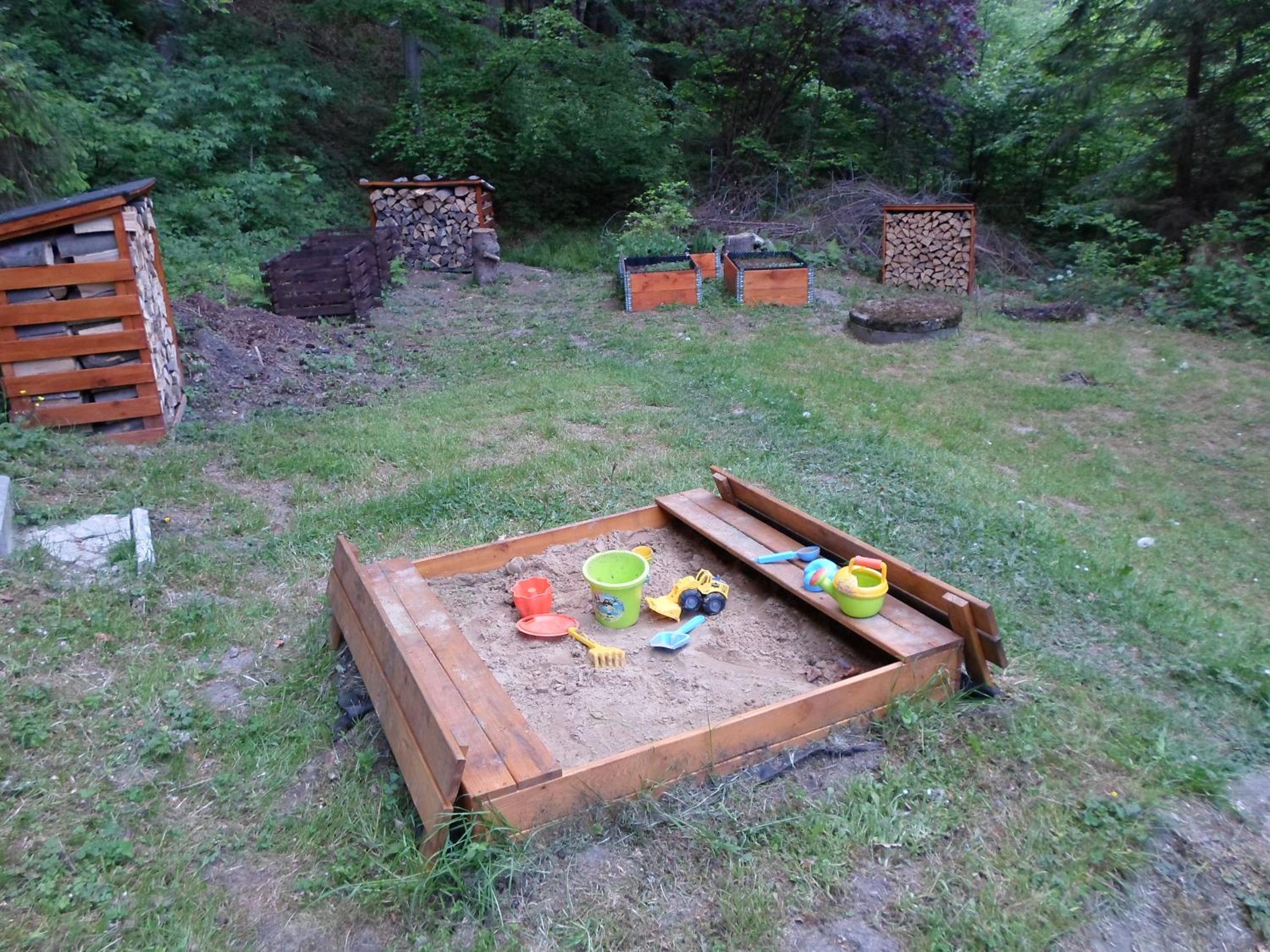 Photo 12