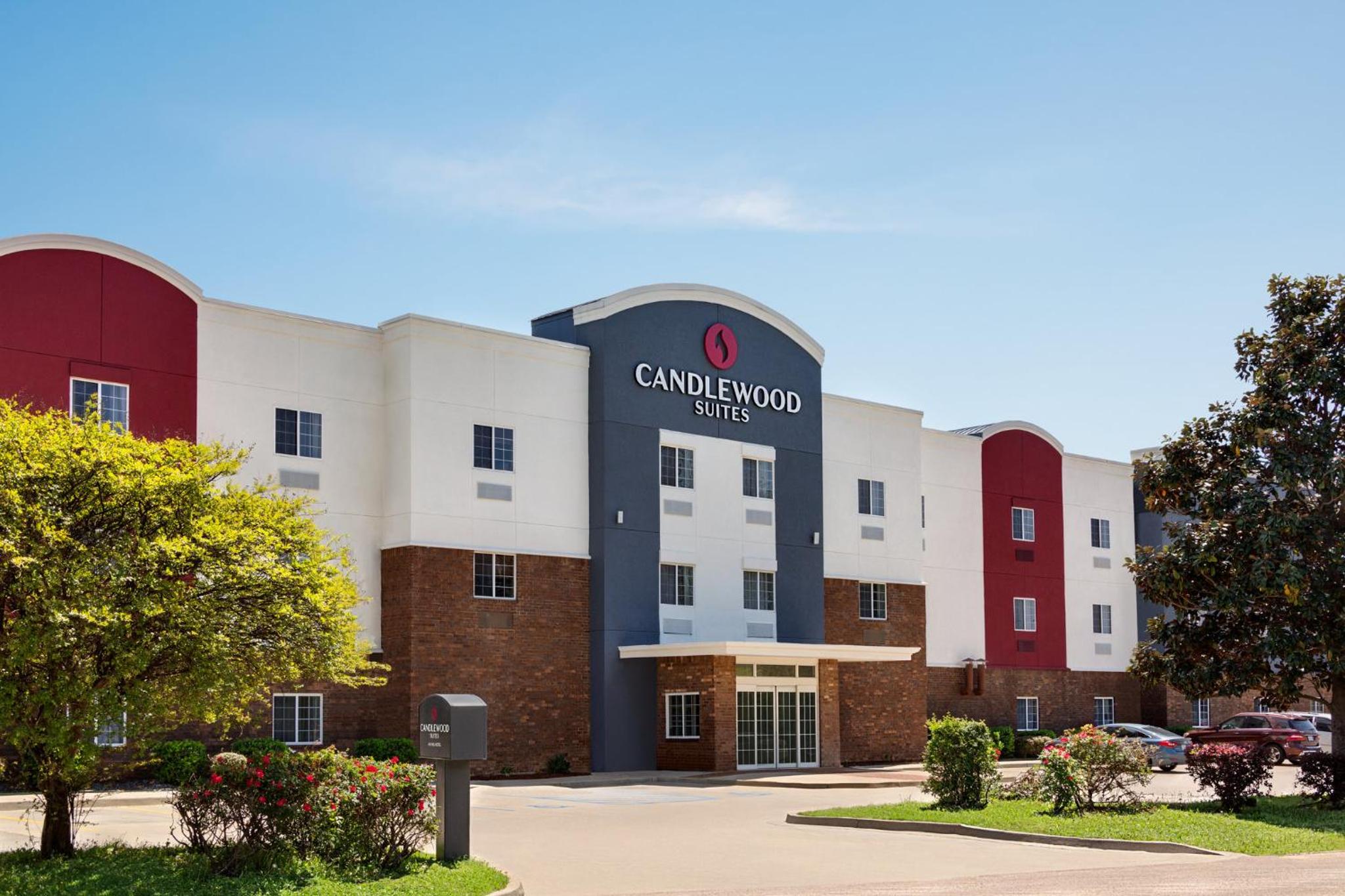 Hotel Candlewood Suites Vicksburg, an IHG Hotel - Image 1