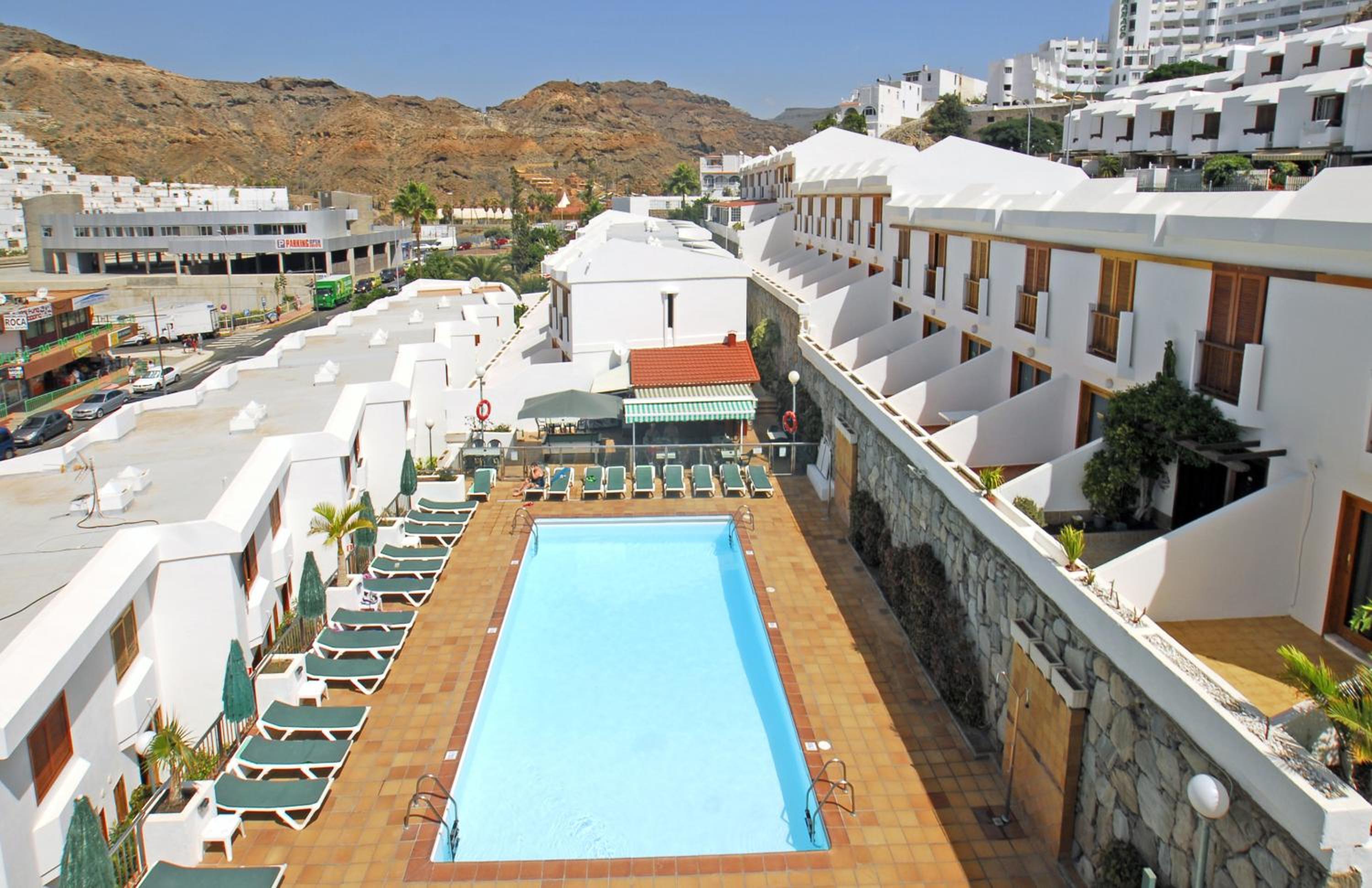 Hotel Apartamentos Montecarlo - Image 1