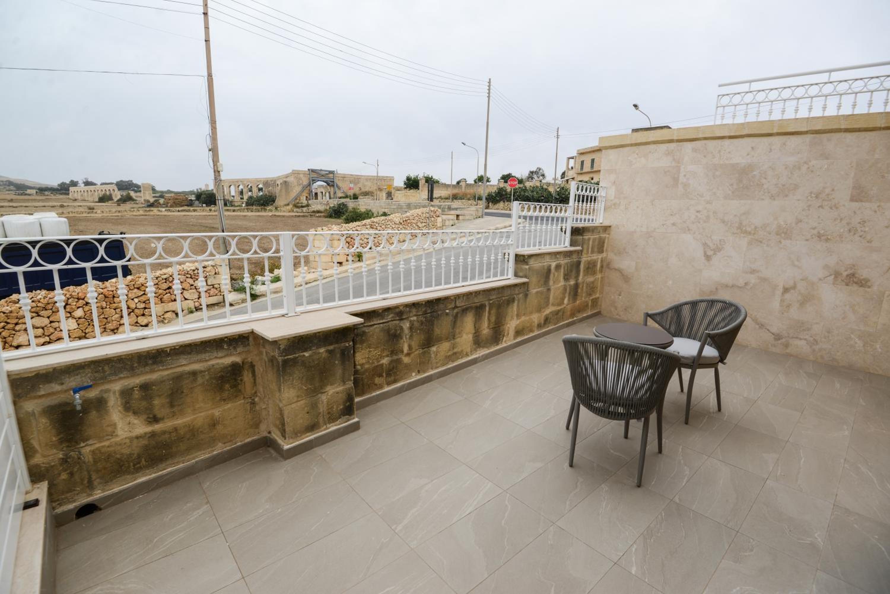 Hotel Aqueduct Boutique B&B - Image 1