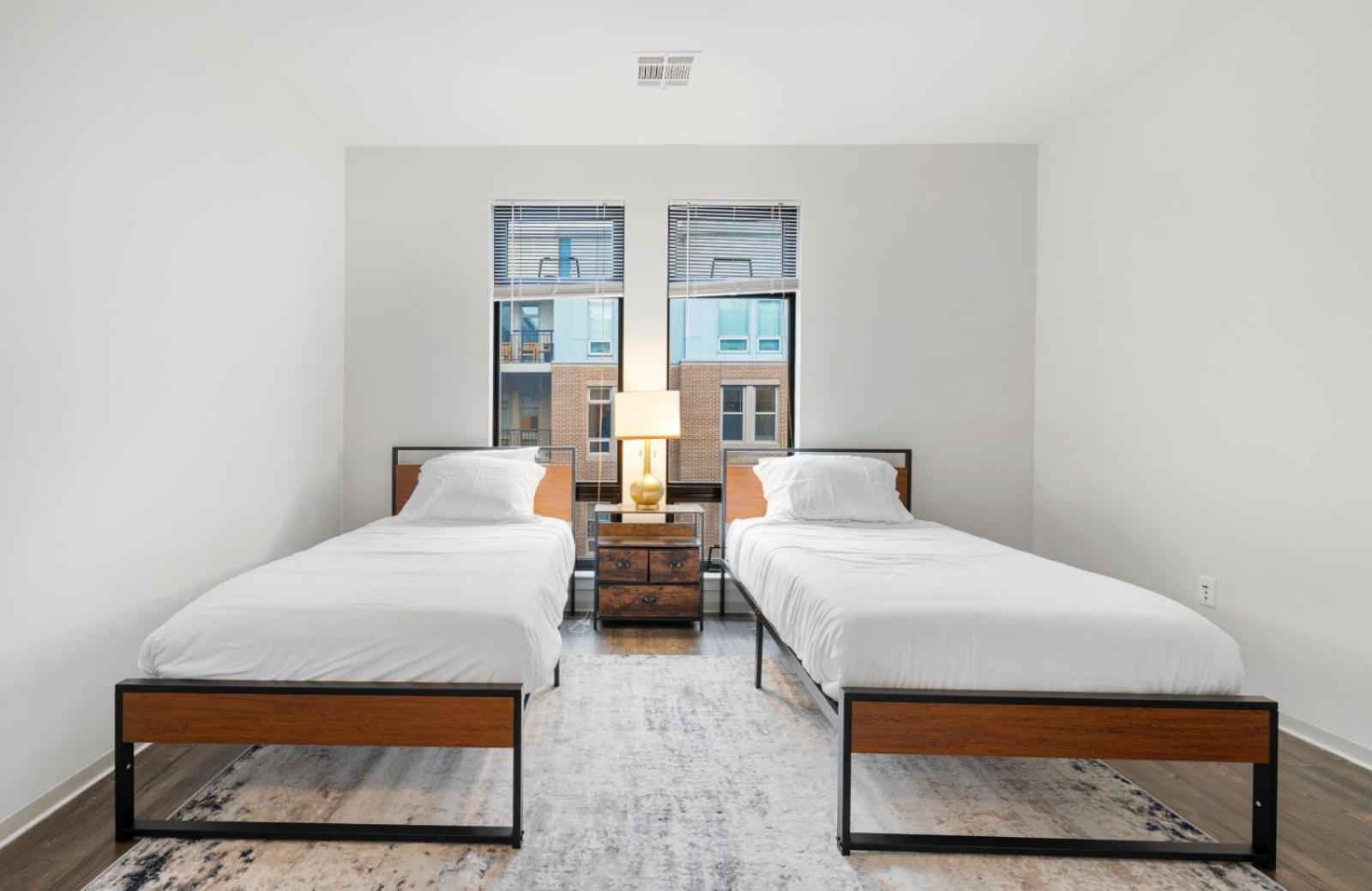 Boston Vacations - Assembly Comfort Zone - Property Image 5