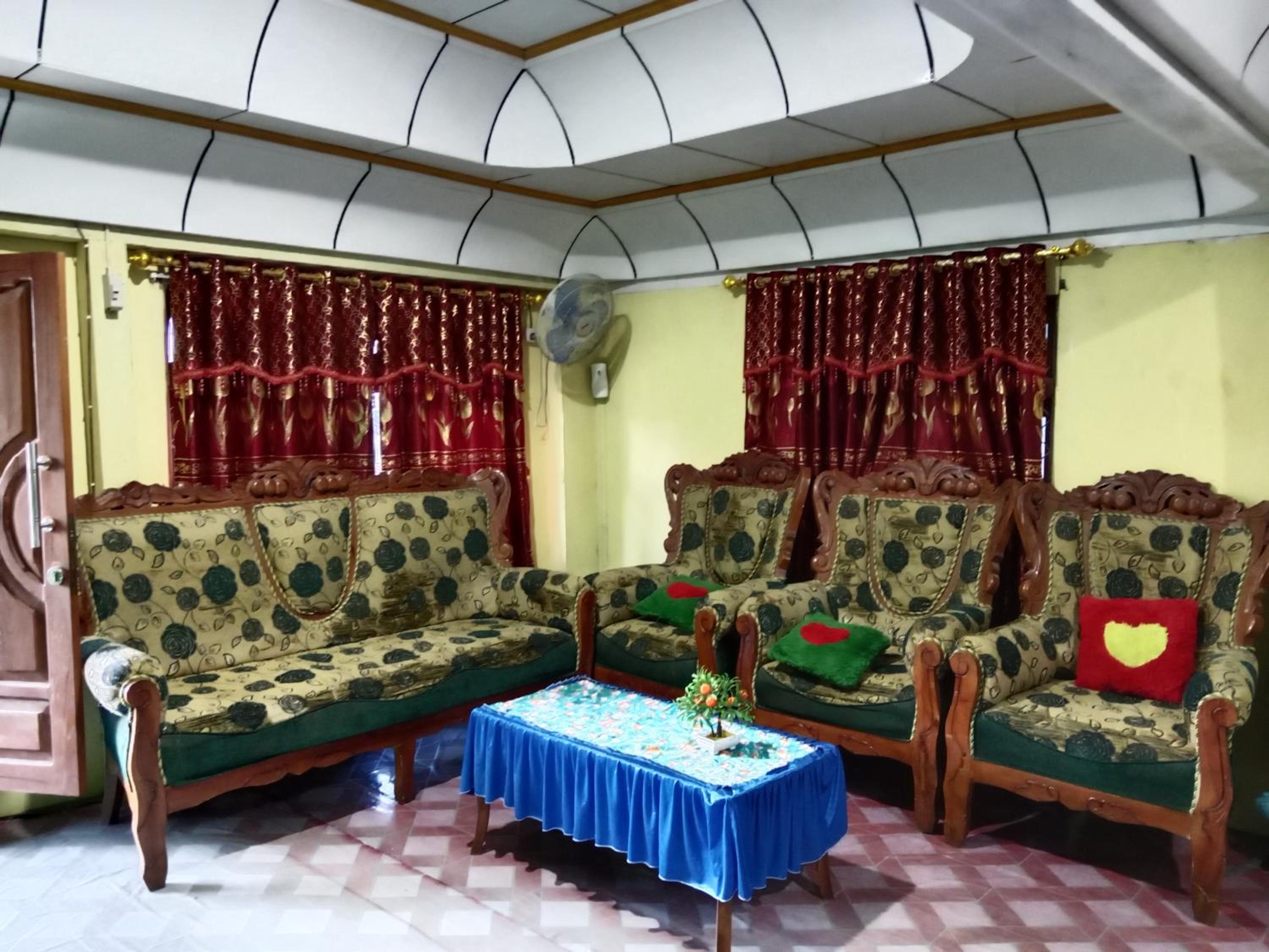 lounge