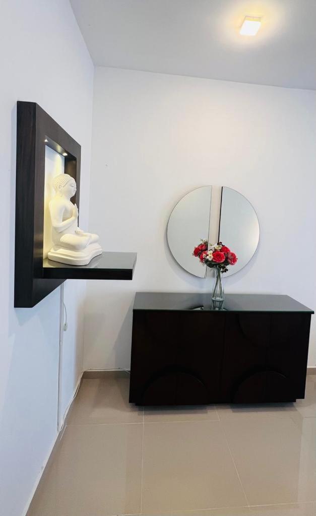 Elixia 3Cs Skyline Apartments view 5