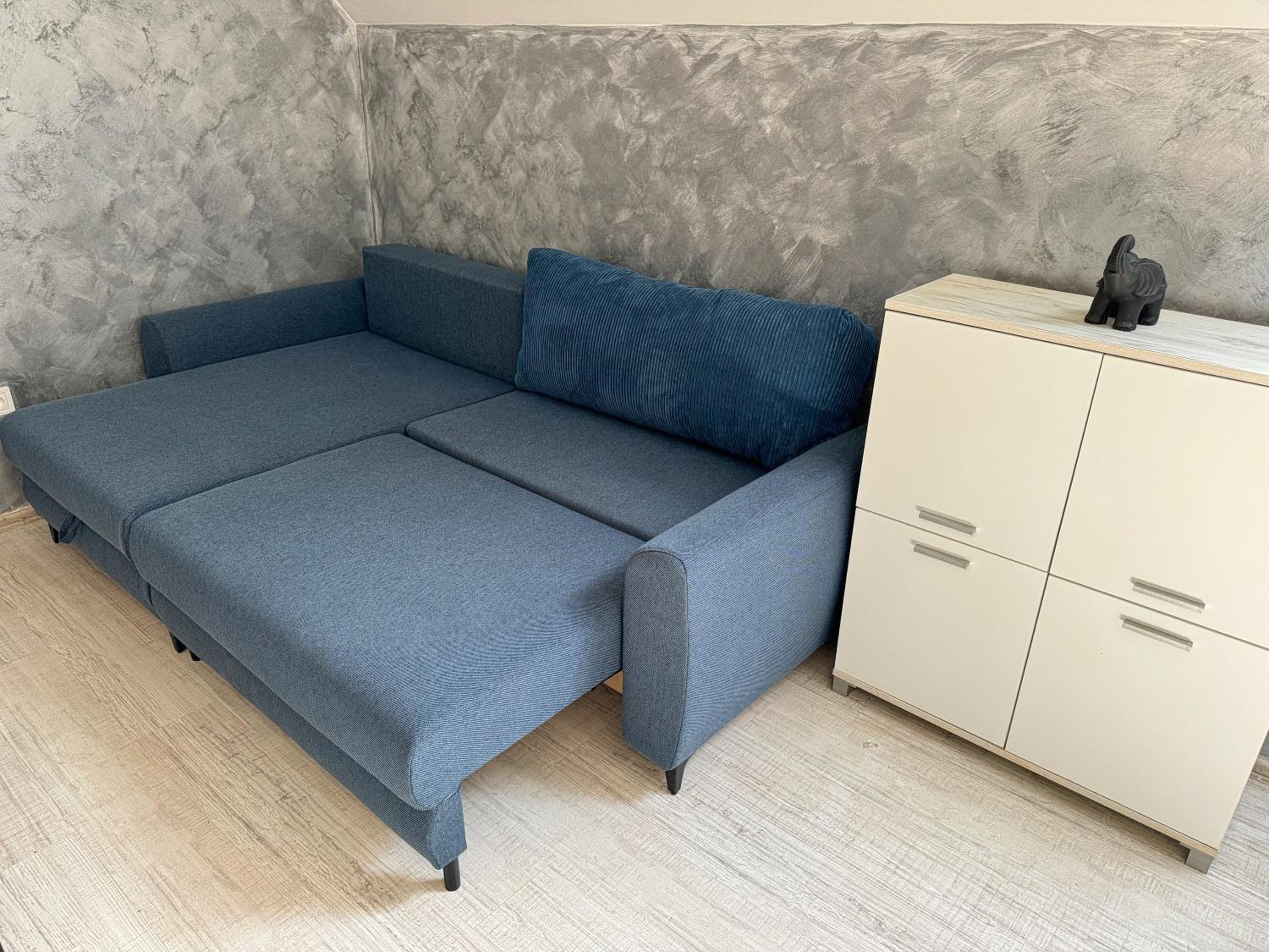 Artistic Apartment for 4 Guests in Burgas
