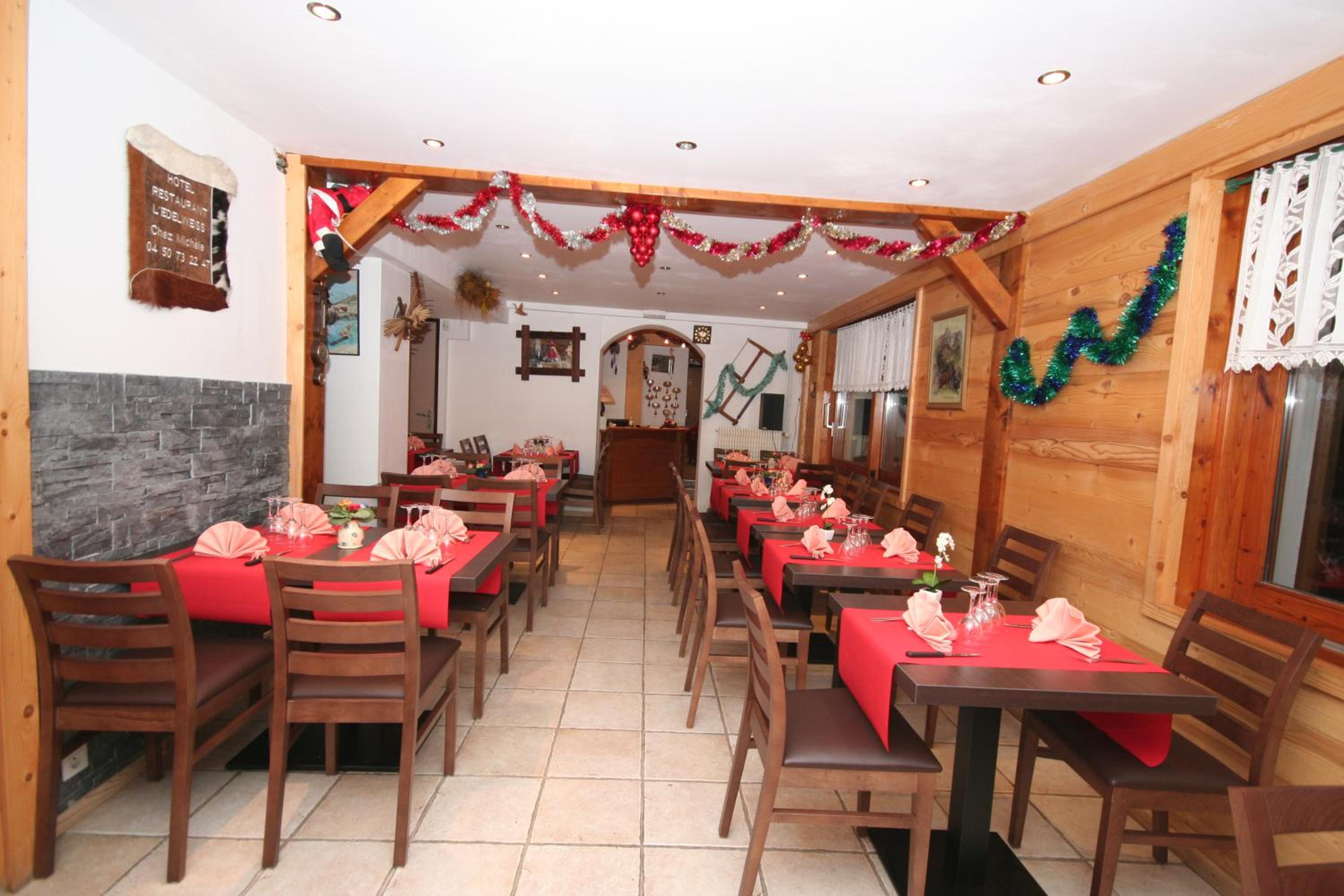 restaurant