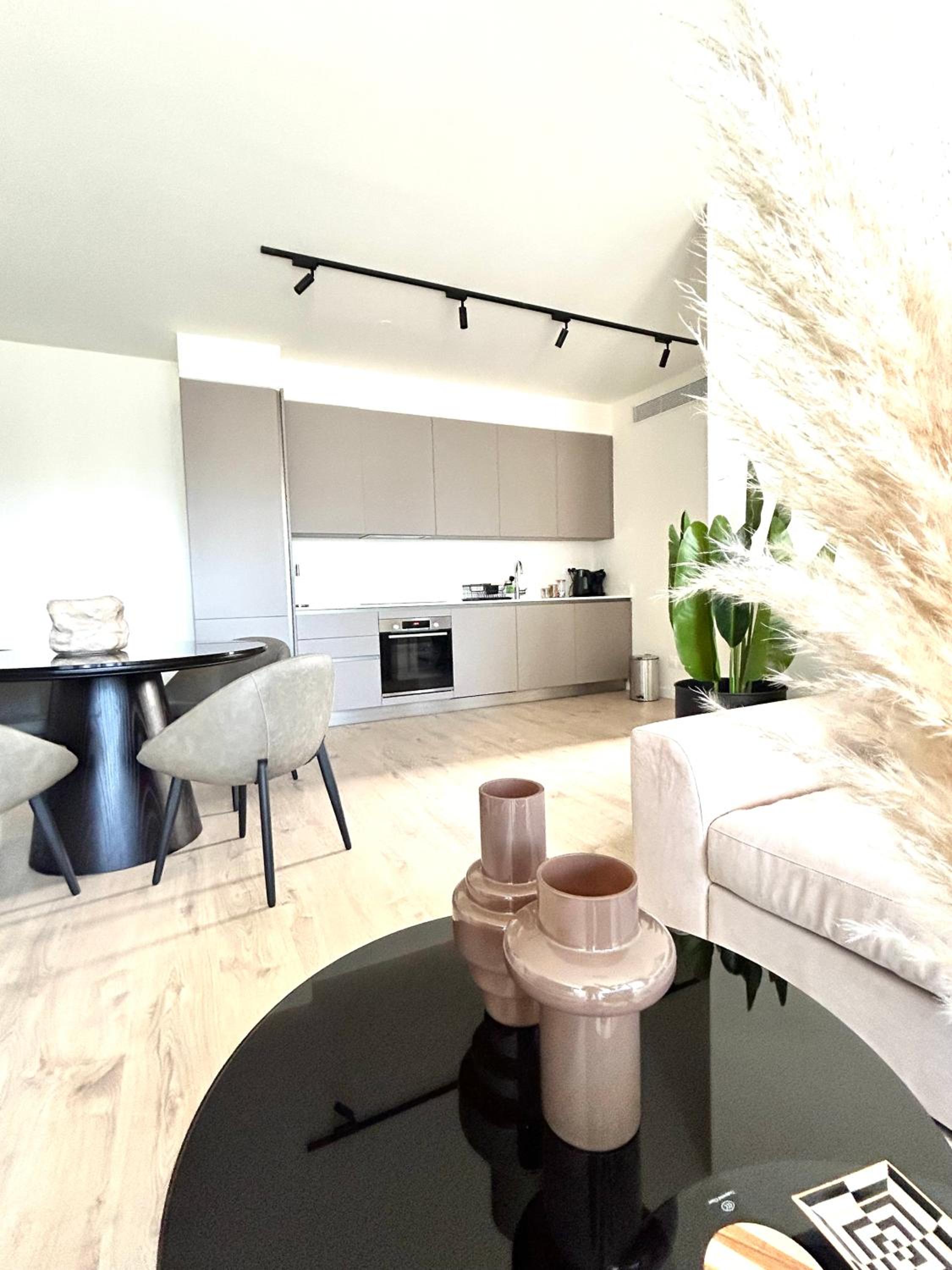 Sunset Gardens - Holiday Apartments