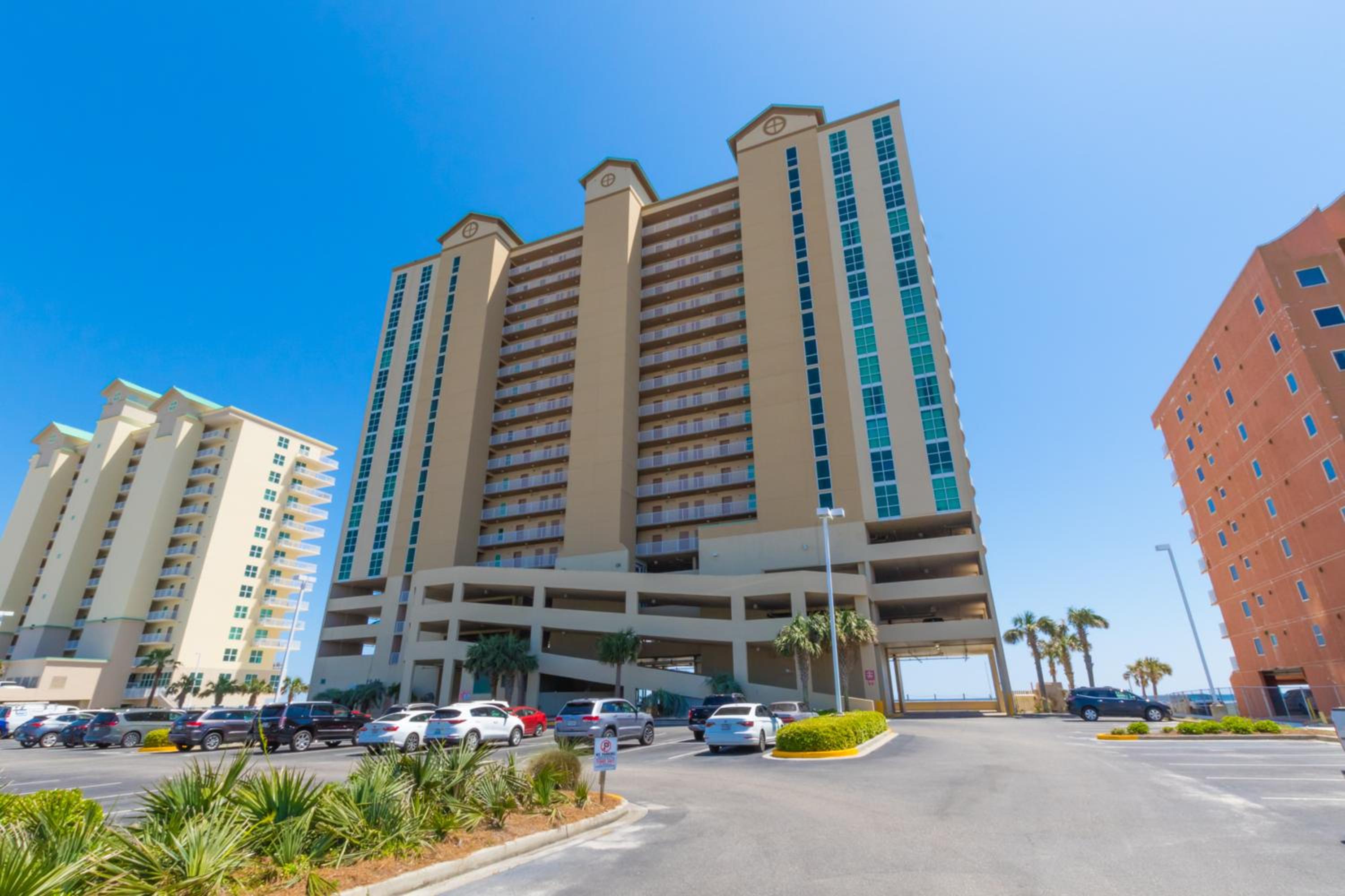 Hotel Crystal Shores West 202 - 2 Br Condo