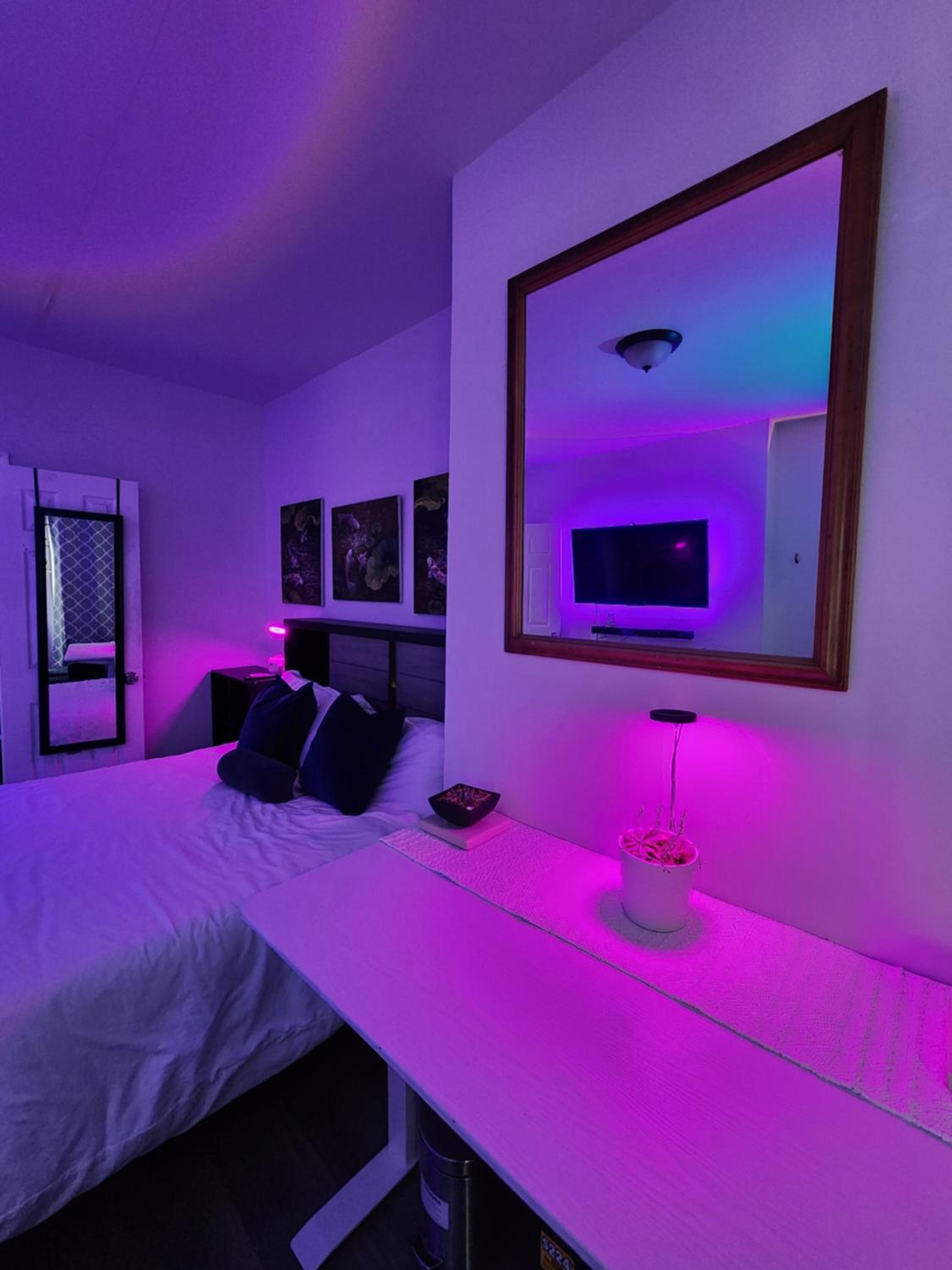 Newark Vacations - Serene Oasis Suite with private bathroom - Property Image 10