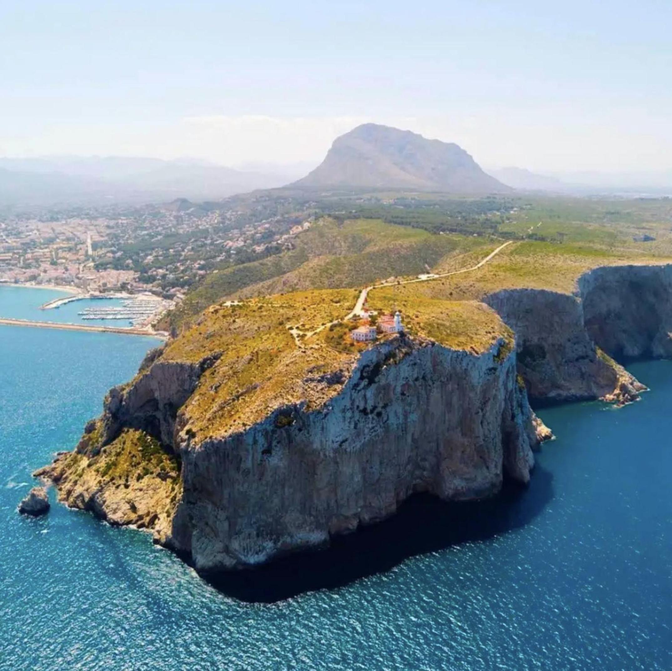 LA VILLA MEDITERRANEA DE HERACLES en Denia