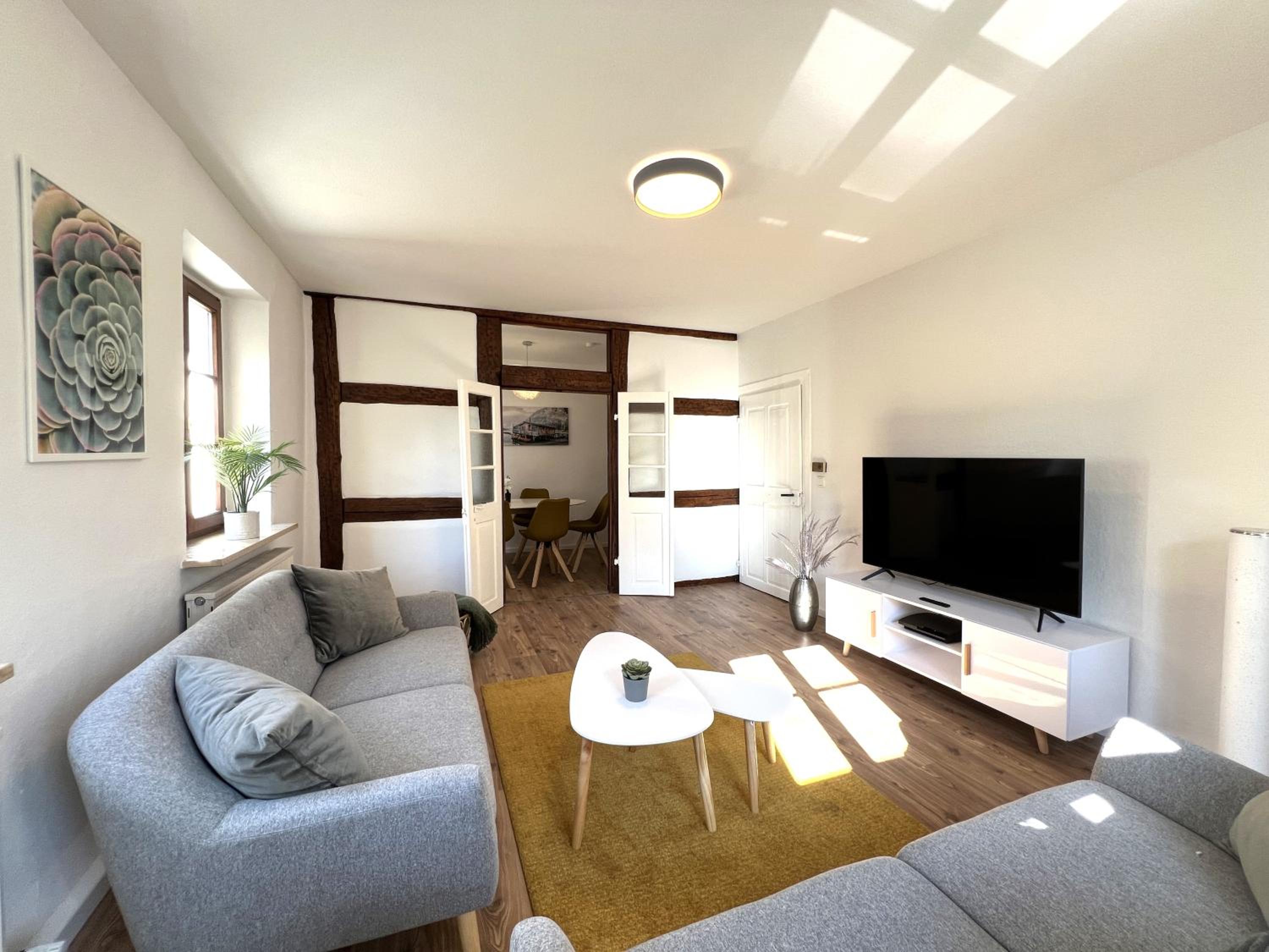 Ferienwohnung Gunzenhausen, Innenstadt, Dachterrasse, Stellplatz