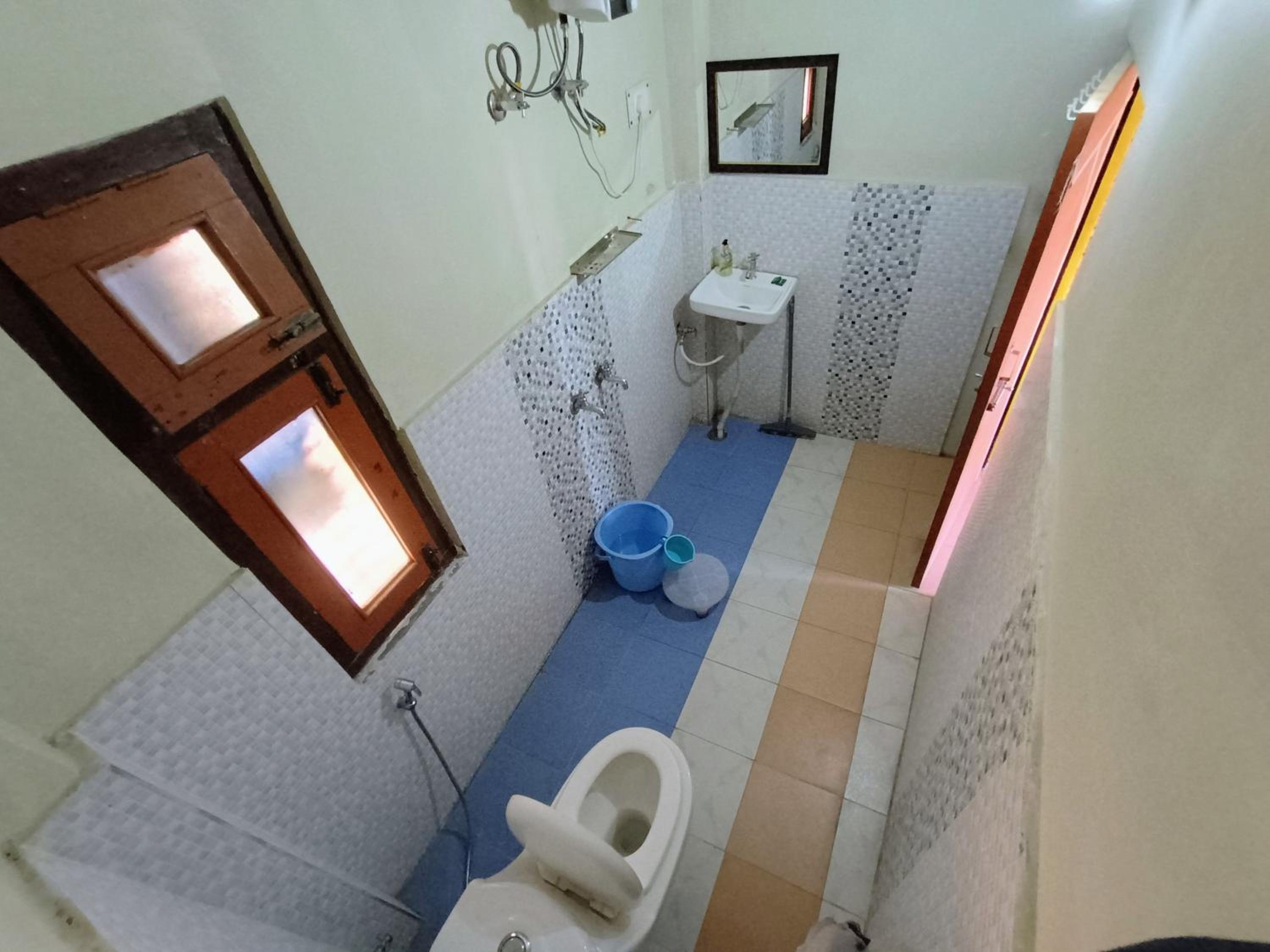 Apna Ghar Hotel And Resort