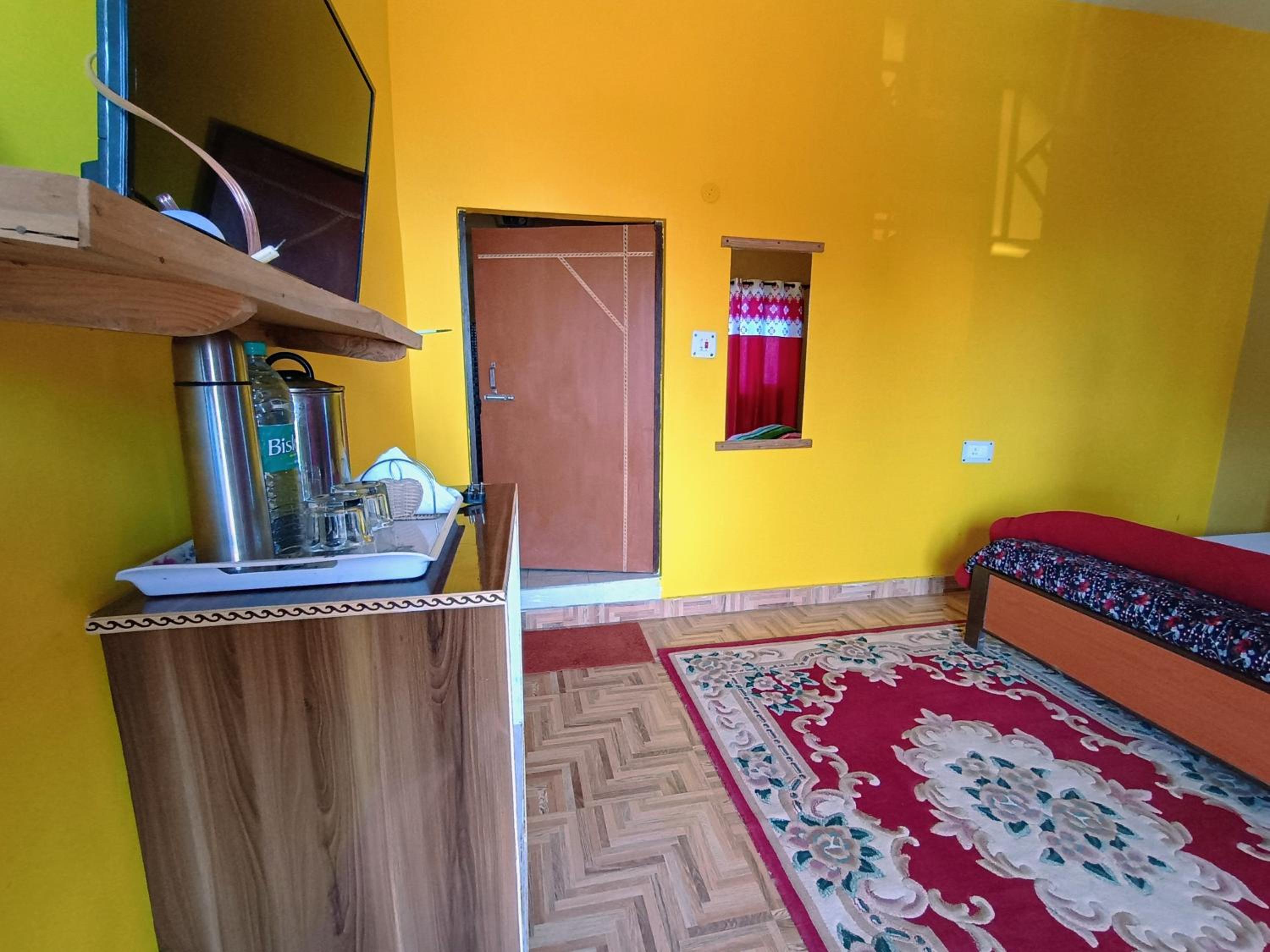 Apna Ghar Hotel And Resort