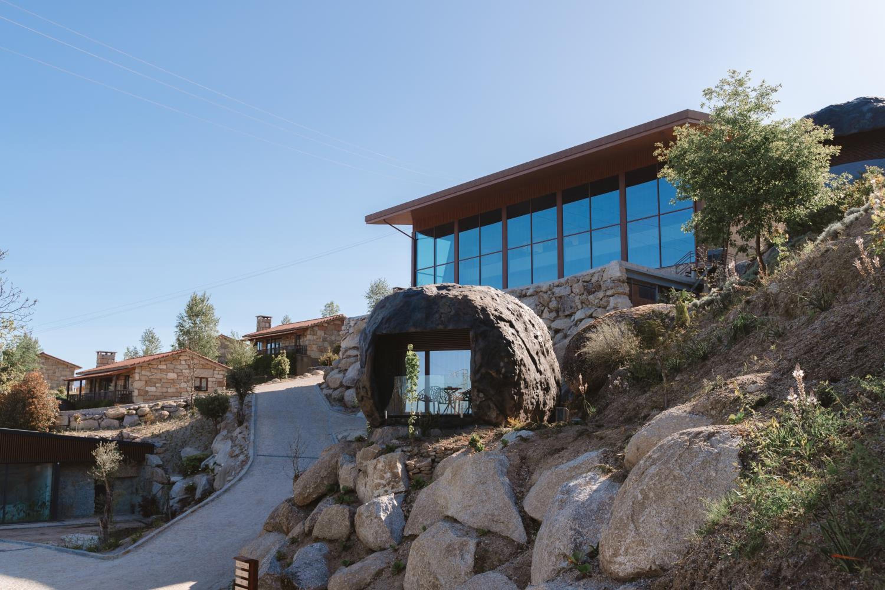 Hotel Pousadela Village