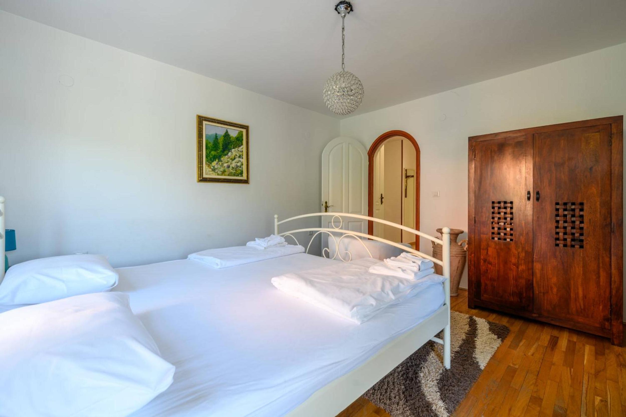 Villa Rainbow view 5