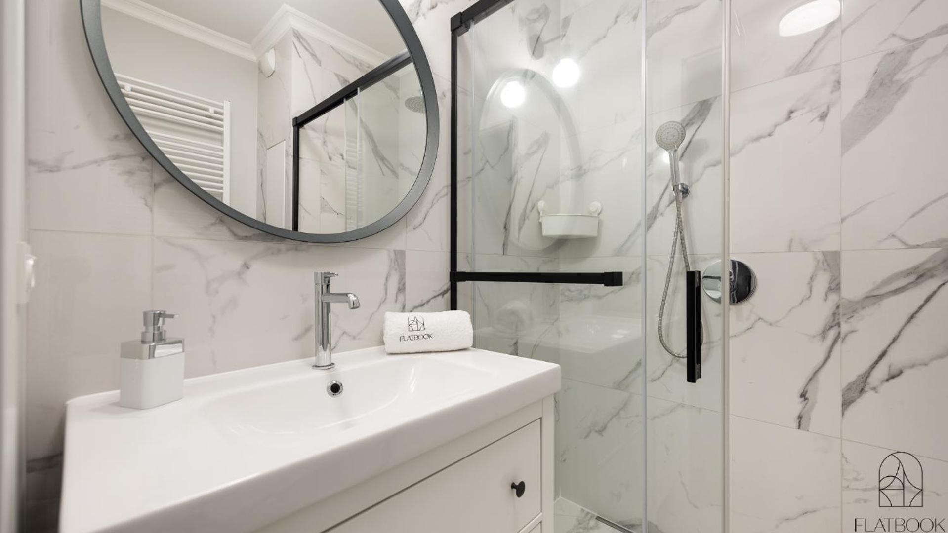 Flatbook - City Center Apartments Sw Barbary