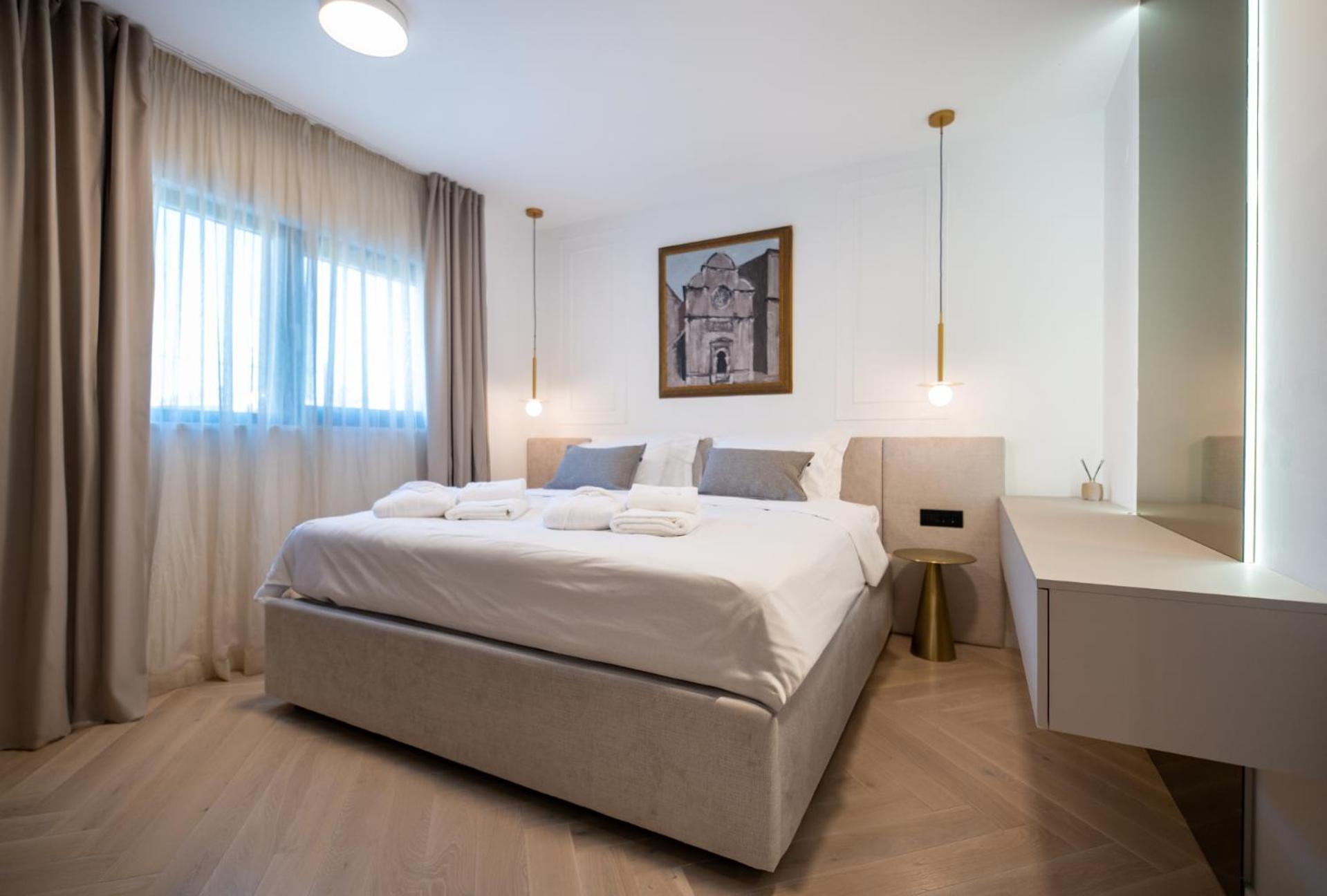 Cascade Luxury Apartments