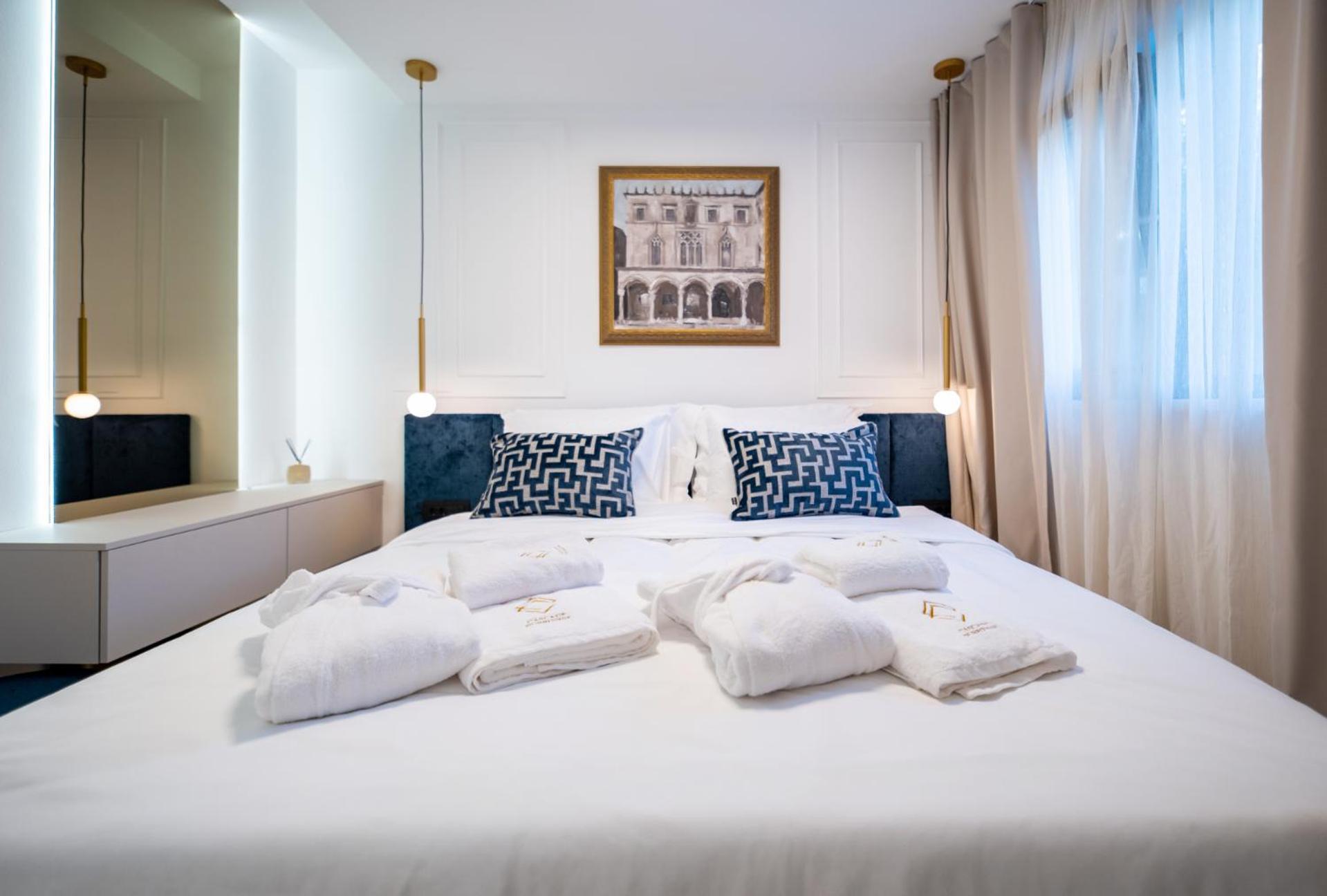 Cascade Luxury Apartments