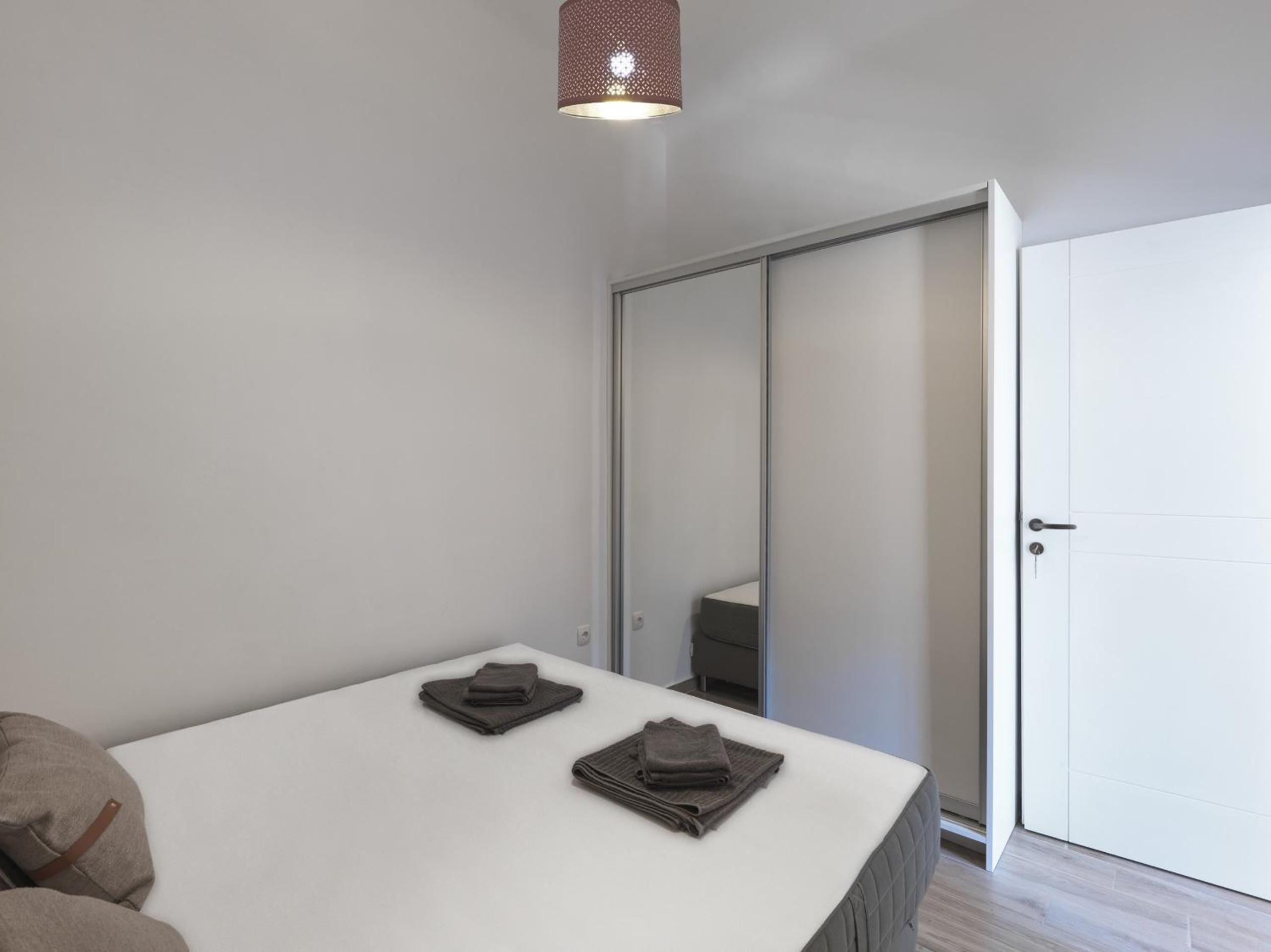 Beautiful Athenian apartment with terrace photo 5