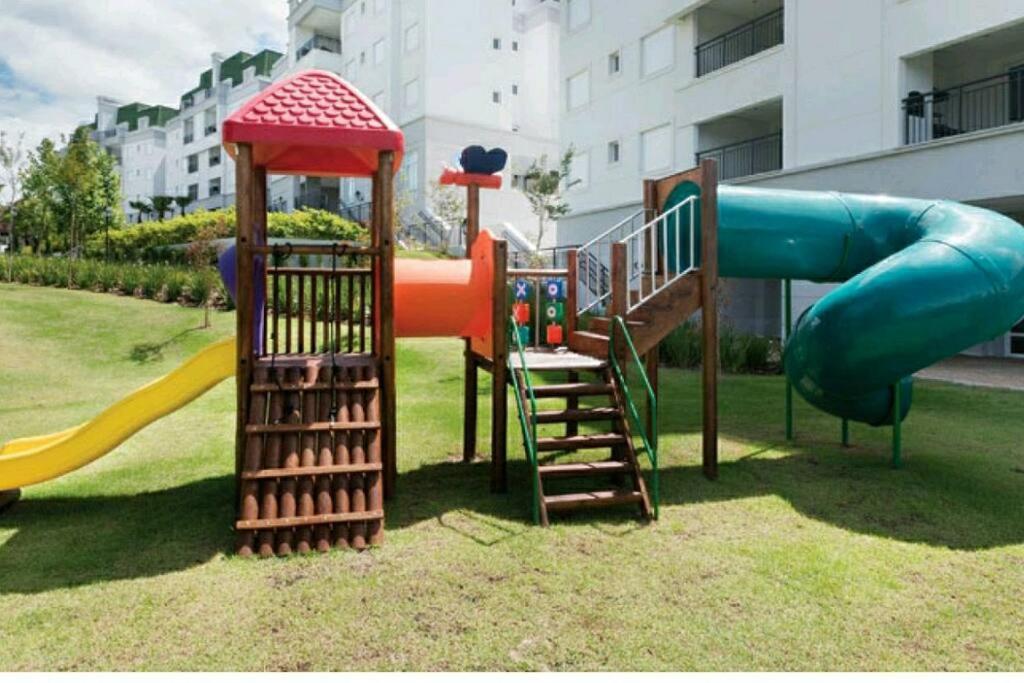 Campos doJordão em grande estilo perto de Capivari