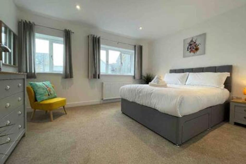 Greenclose Mews- 3 bed townhouse