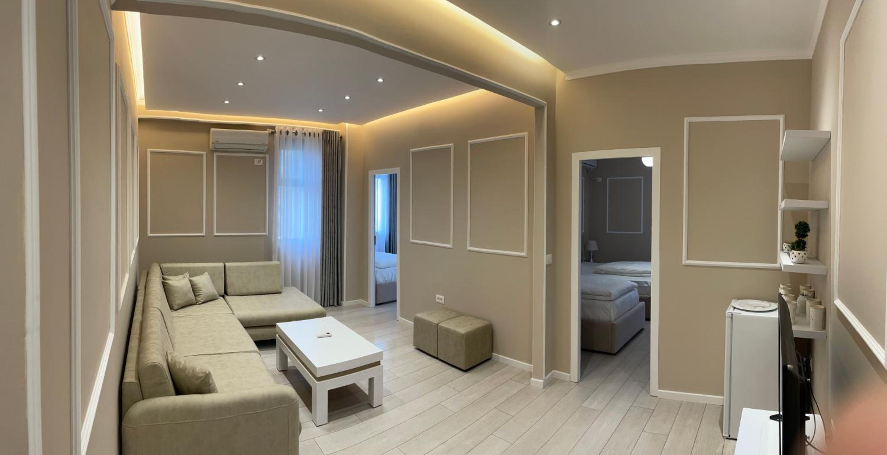 SUN TOWER LUXURY SUITE-VIEW FROM of TIRANA CENTER